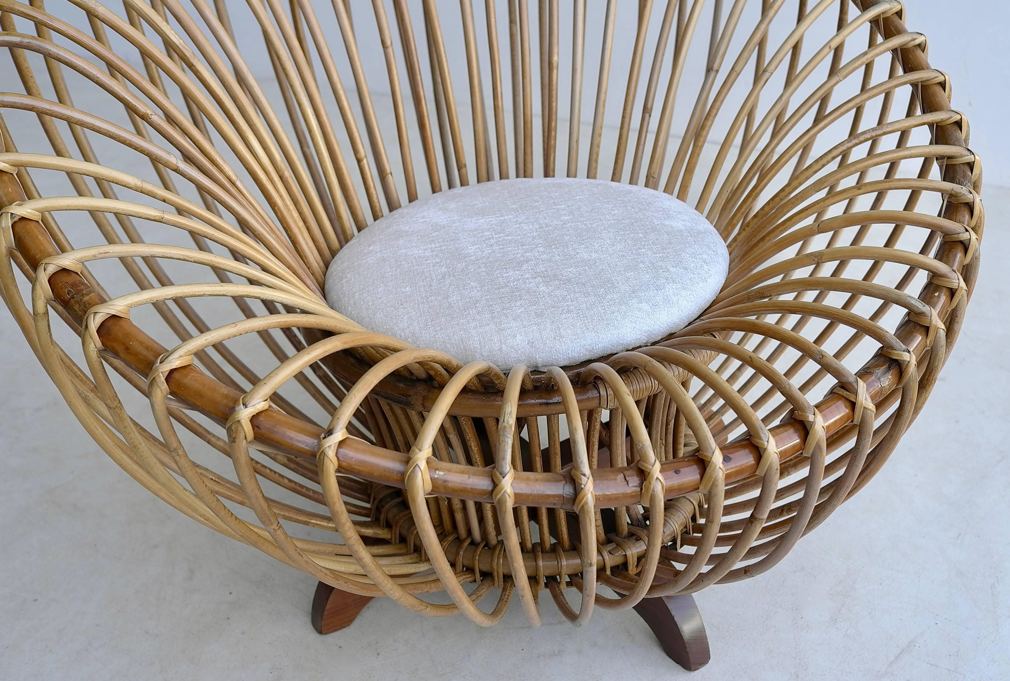 bamboo round chair
