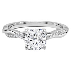 Elegant Round Brilliant Diamond Ring
