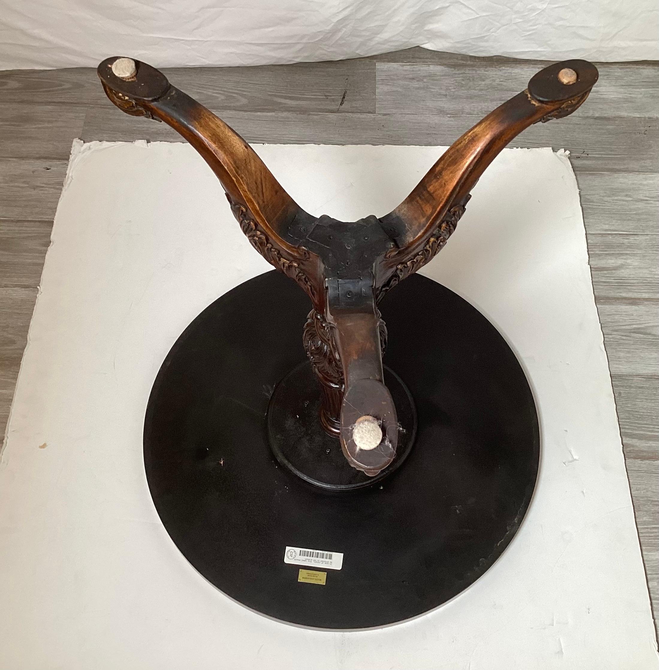 Eleganter runder Beistelltisch von Maitland Smith 1