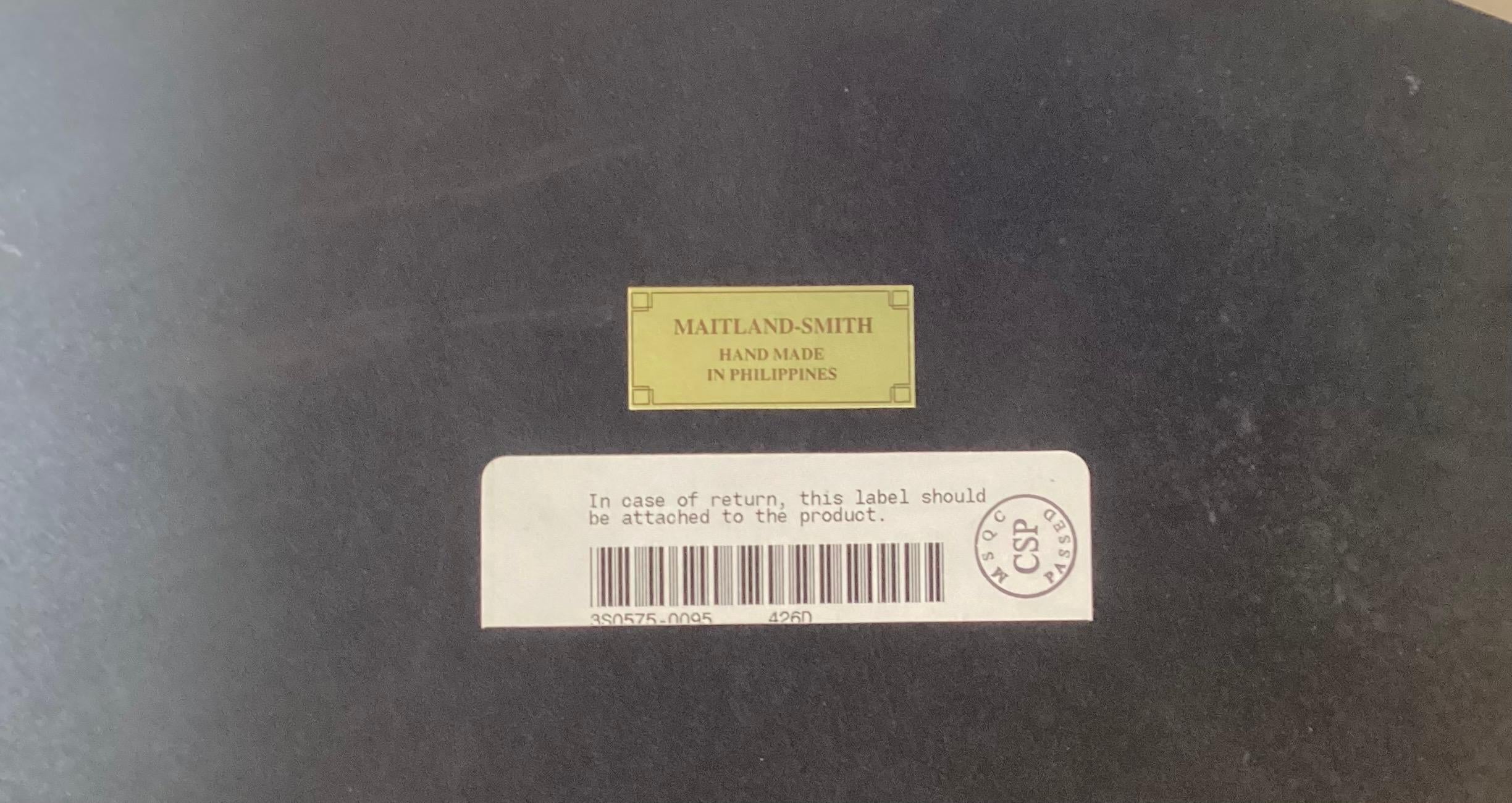 Eleganter runder Beistelltisch von Maitland Smith 2