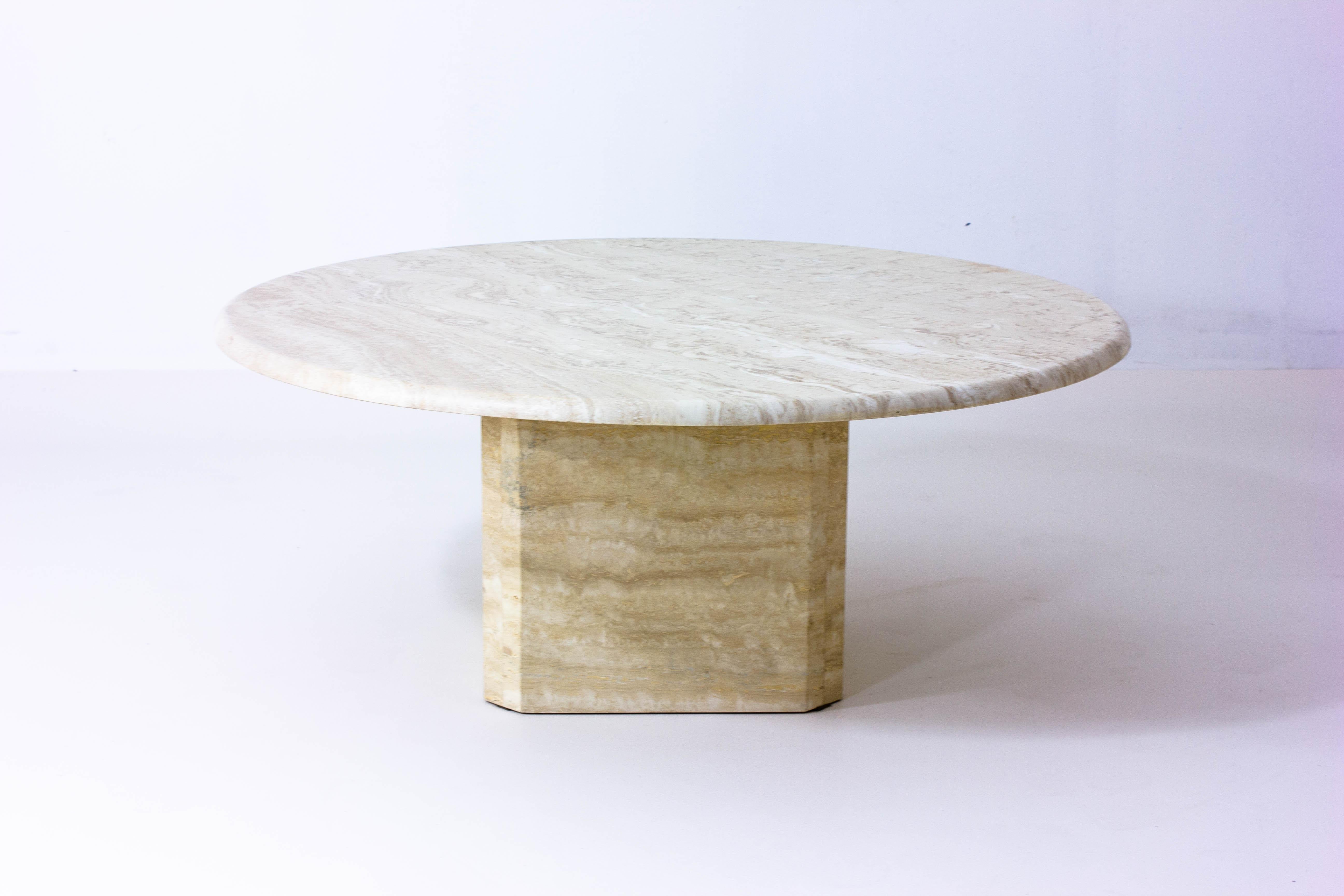 Italian Elegant Round Travertine Coffee Table, Italy, 1970s