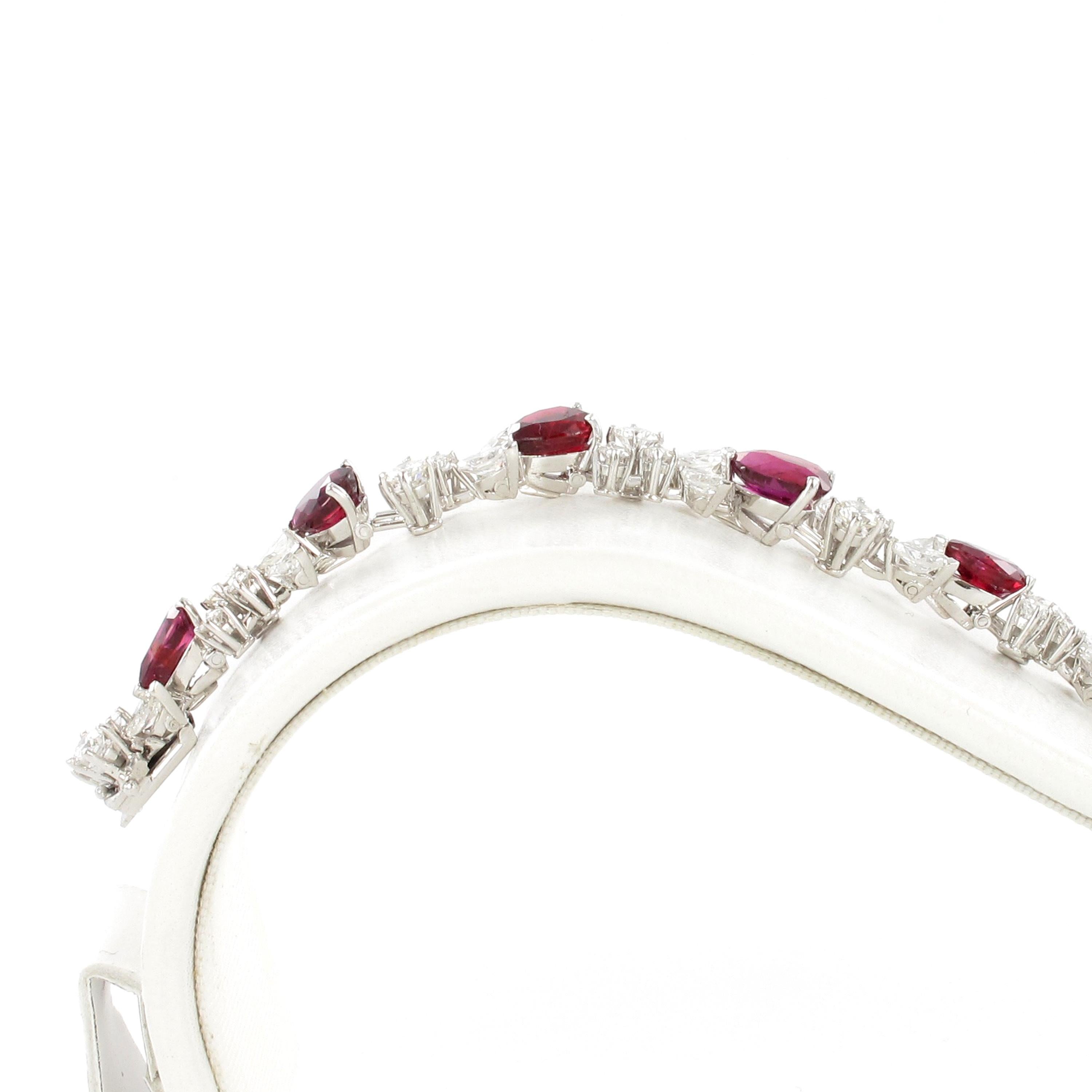 Women's or Men's Elegant Ruby and Diamond Bracelet by Gübelin in 18 Karat White Gold For Sale