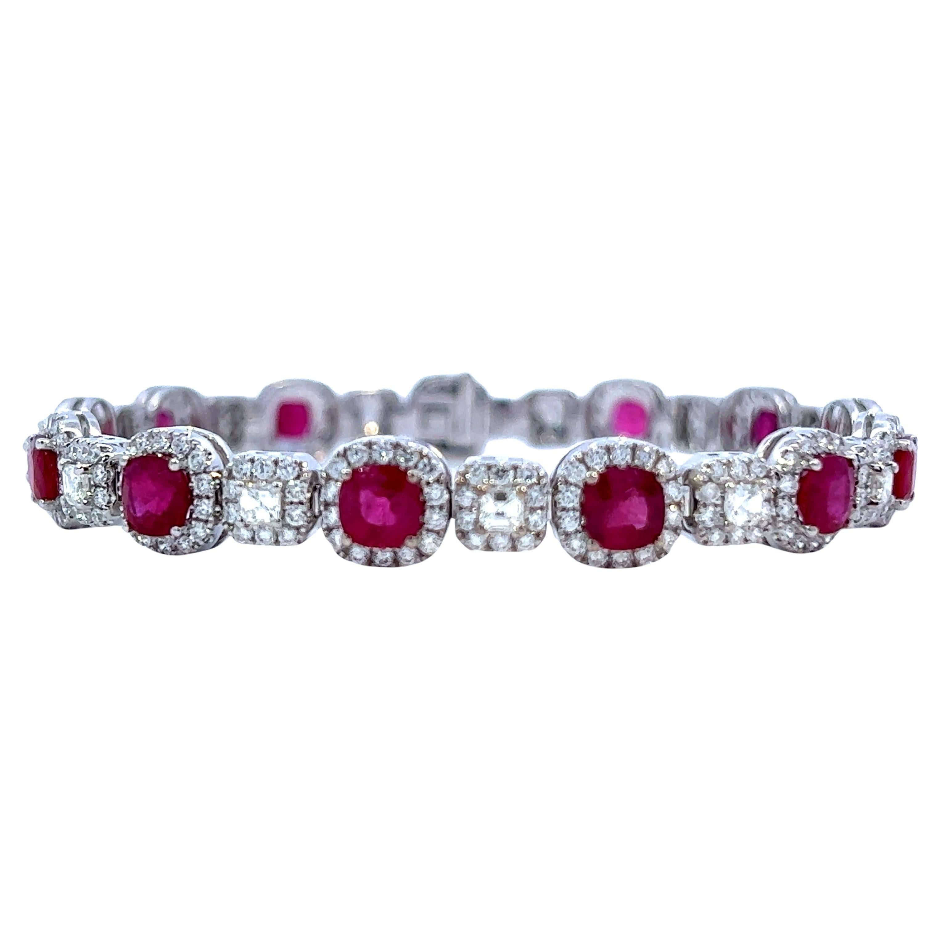 Elegante Pulsera de Rubíes y Diamantes