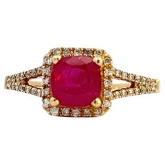 Bague élégante en rubis et diamants