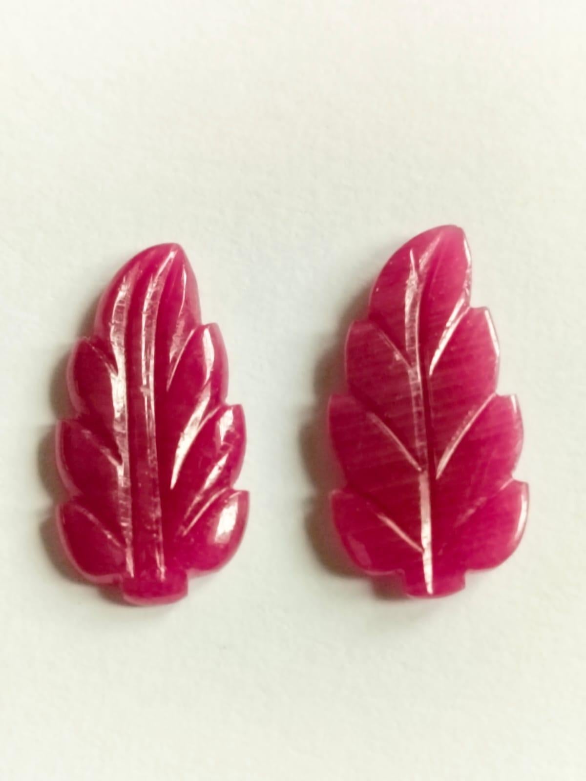 Natural Ruby Carving Leaf Pair Gemstone.
21.75 Carat with a elegant Red color and excellent clarity. Also has an excellent fancy Carving Leaf with ideal polish to show great shine and color . It will look authentic in jewelry. The dimensions of the