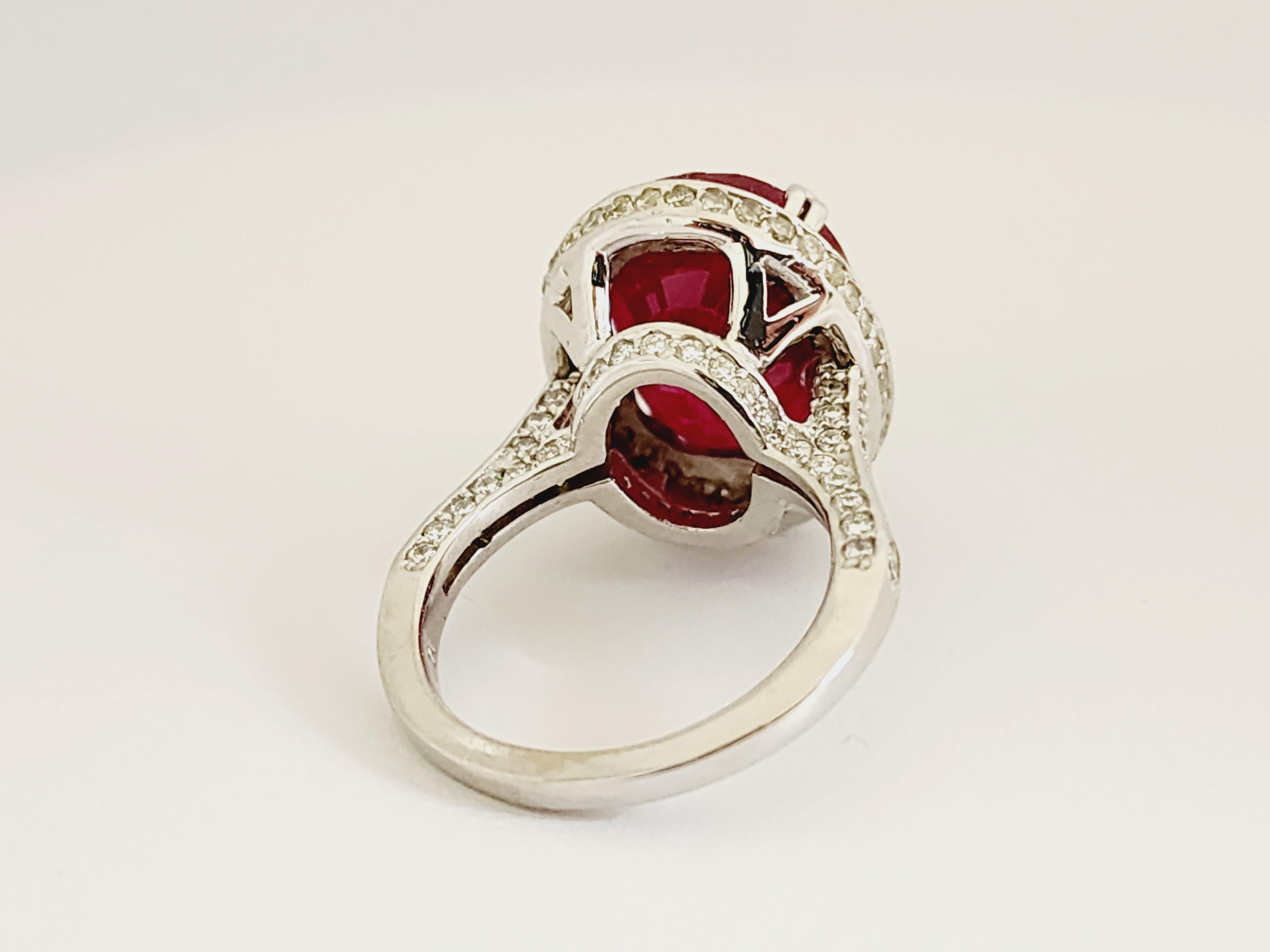 Elegant Ruby Diamond Ring 14 Karat White Gold For Sale 2