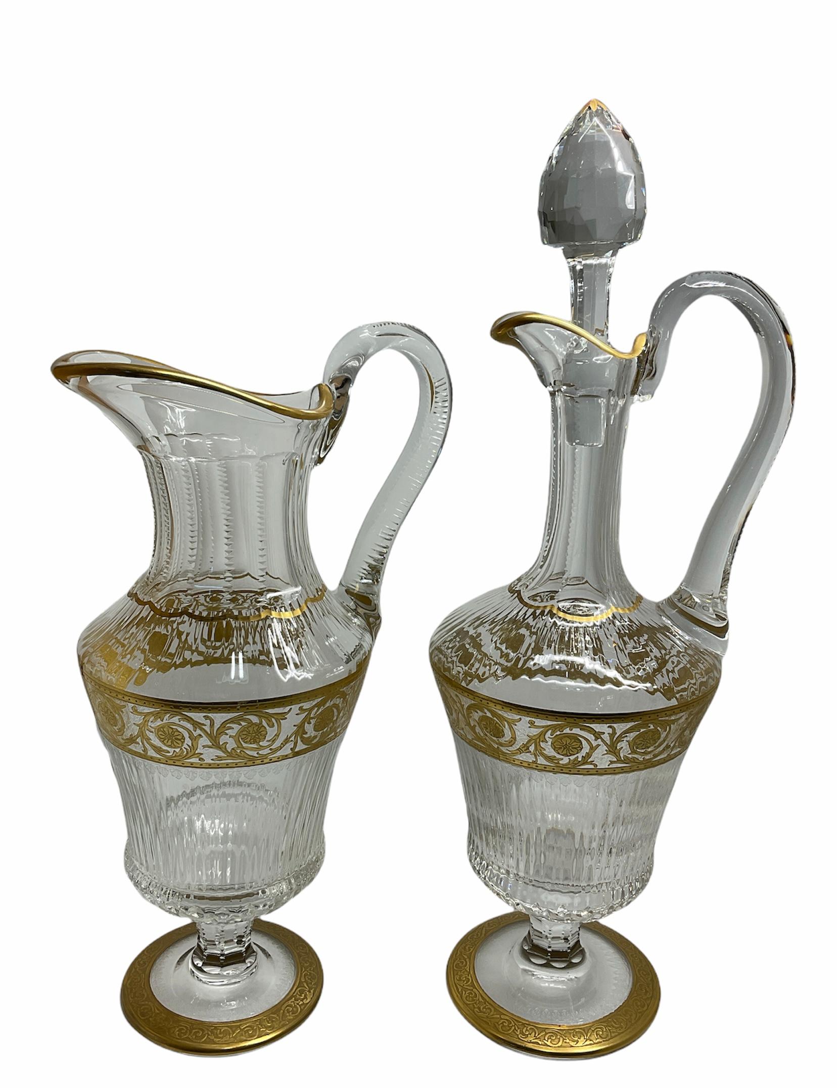 Elegant Saint Louis Crystal Gold Thistle Pattern Set of a Jug and Decanter In Good Condition In Guaynabo, PR