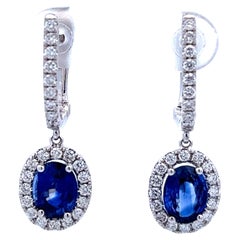 Ohrringe mit Saphiren und Diamanten