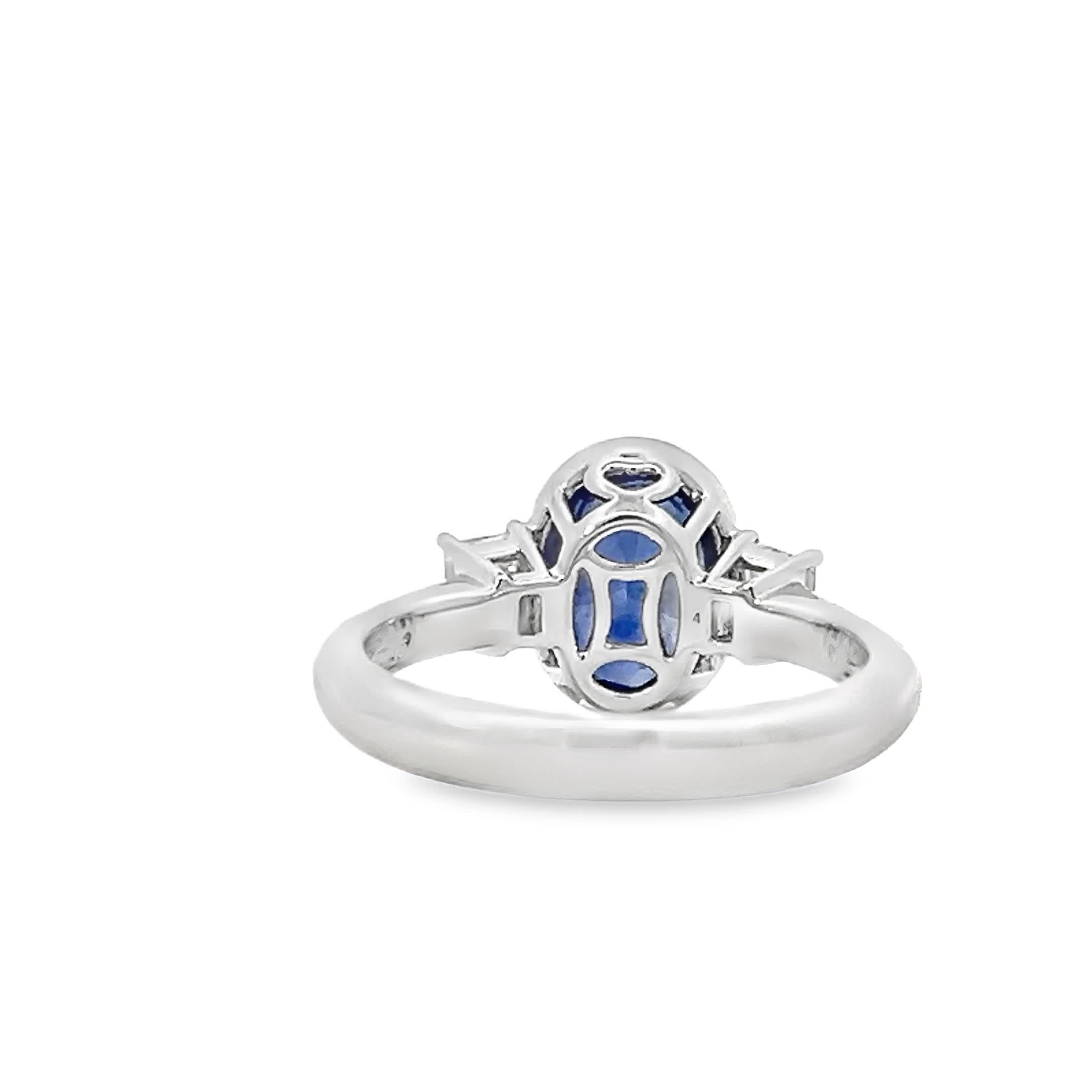 Ring mit elegantem Saphir und Diamant im Zustand „Neu“ im Angebot in Great Neck Plaza, NY