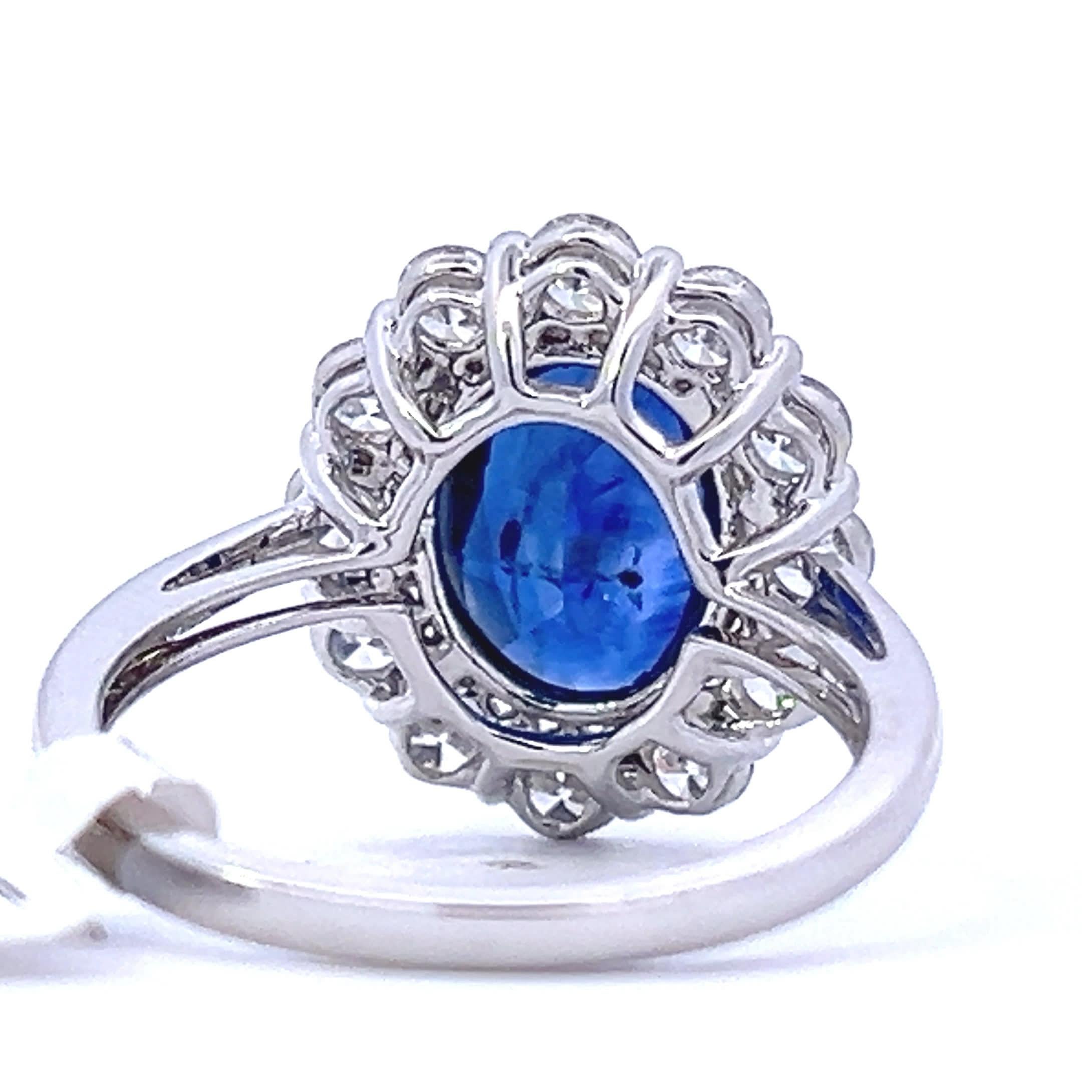 Bague élégante en saphir et diamants Neuf - En vente à Great Neck Plaza, NY