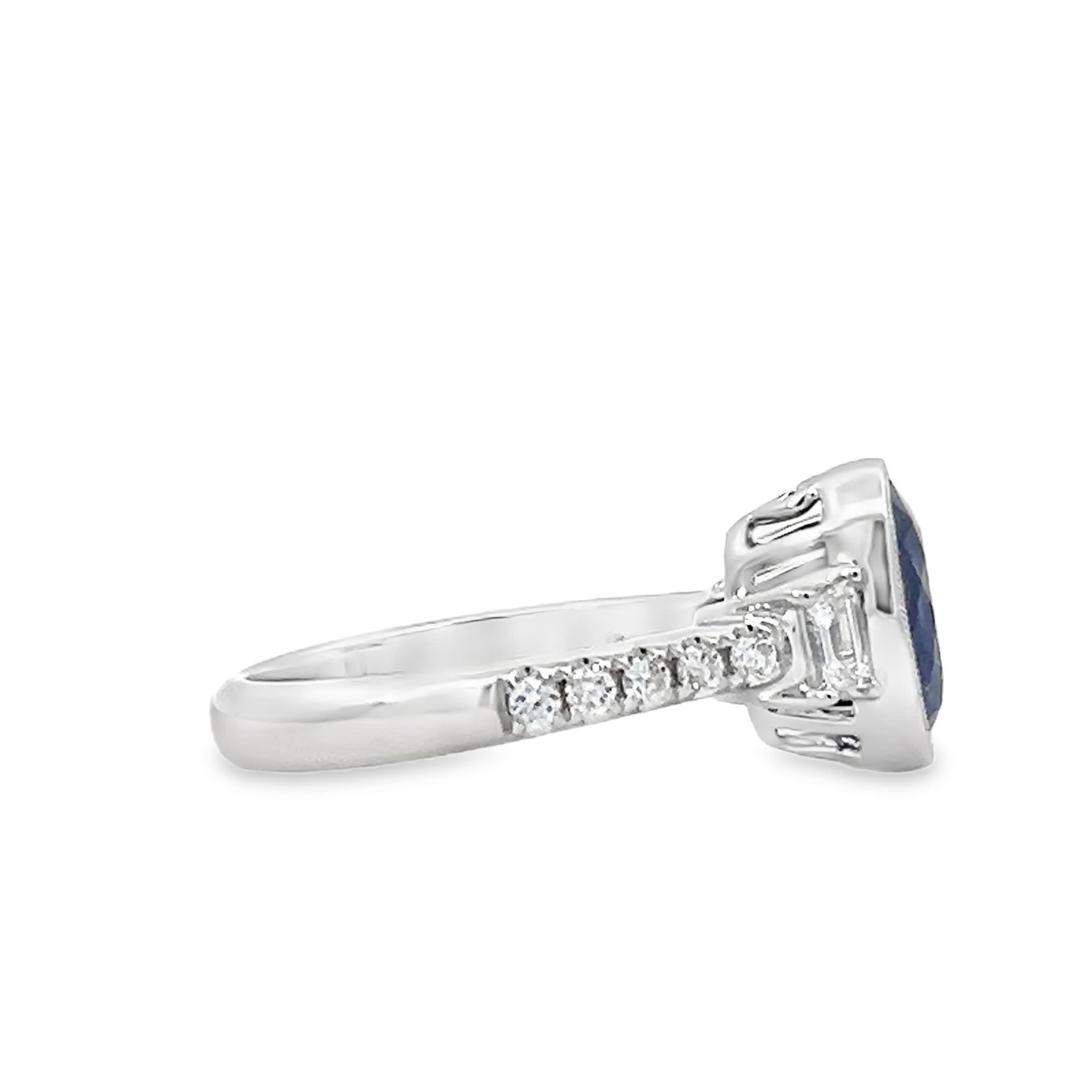 Ring mit elegantem Saphir und Diamant Damen im Angebot
