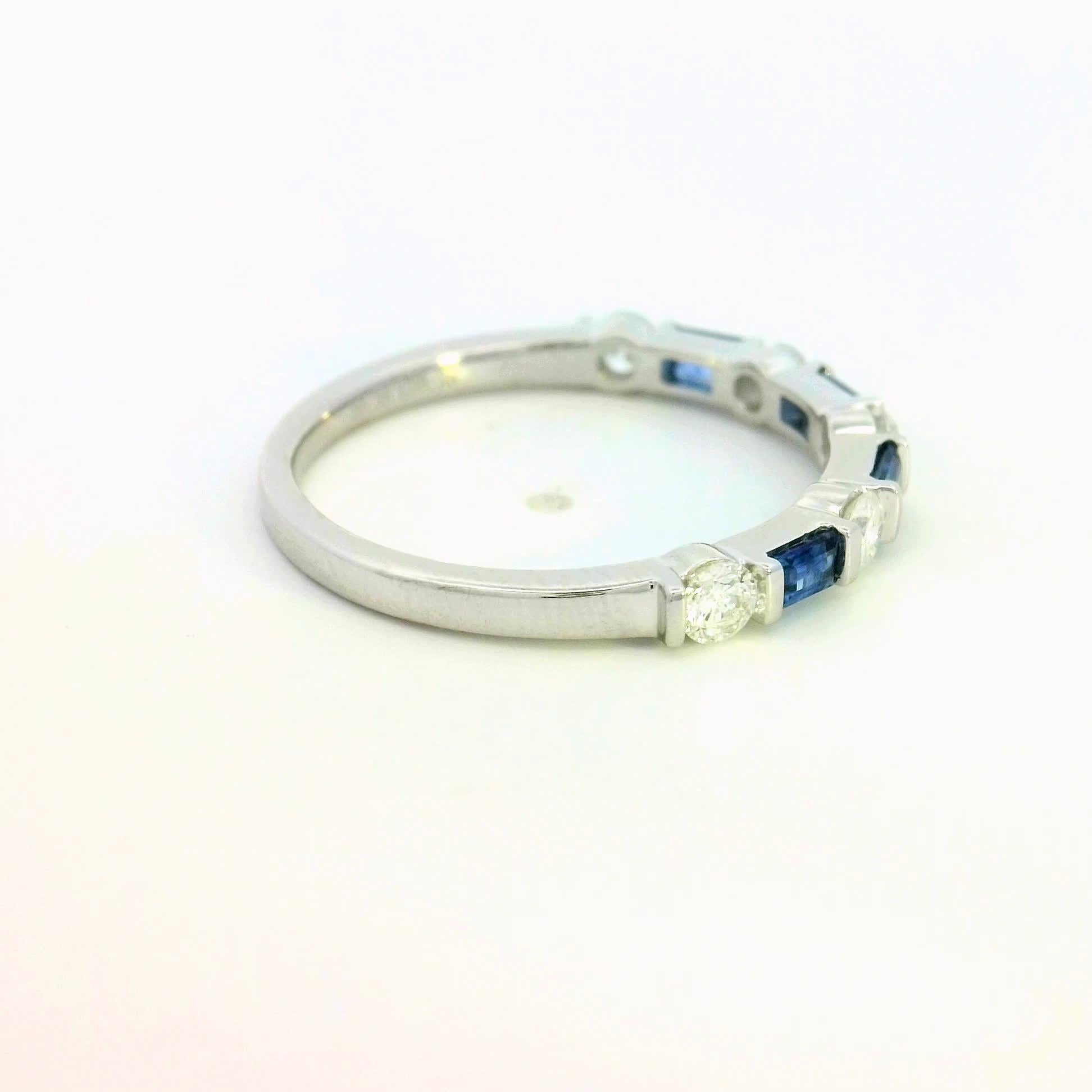 Ring mit elegantem Saphir und Diamant Damen im Angebot
