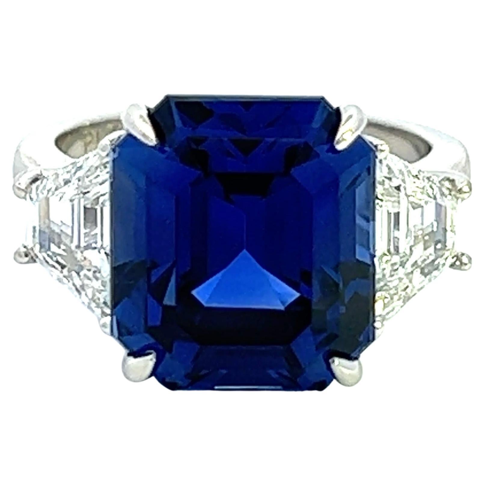 Elegant Sapphire and Diamond Ring