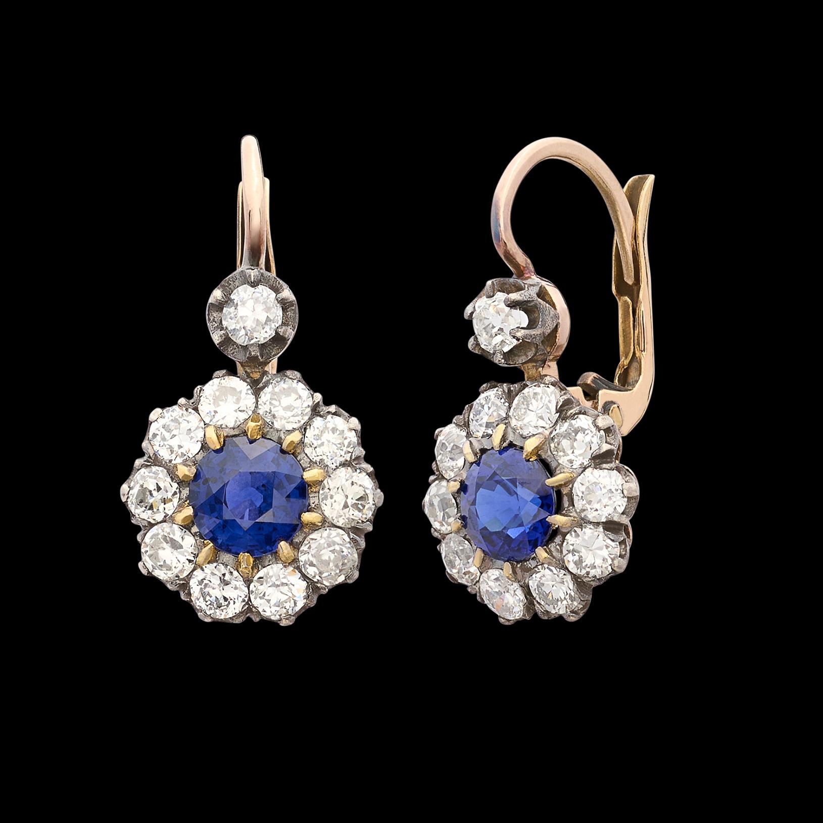 Elegante Ohrringe mit Saphiren und Diamanten im Zustand „Hervorragend“ im Angebot in San Francisco, CA