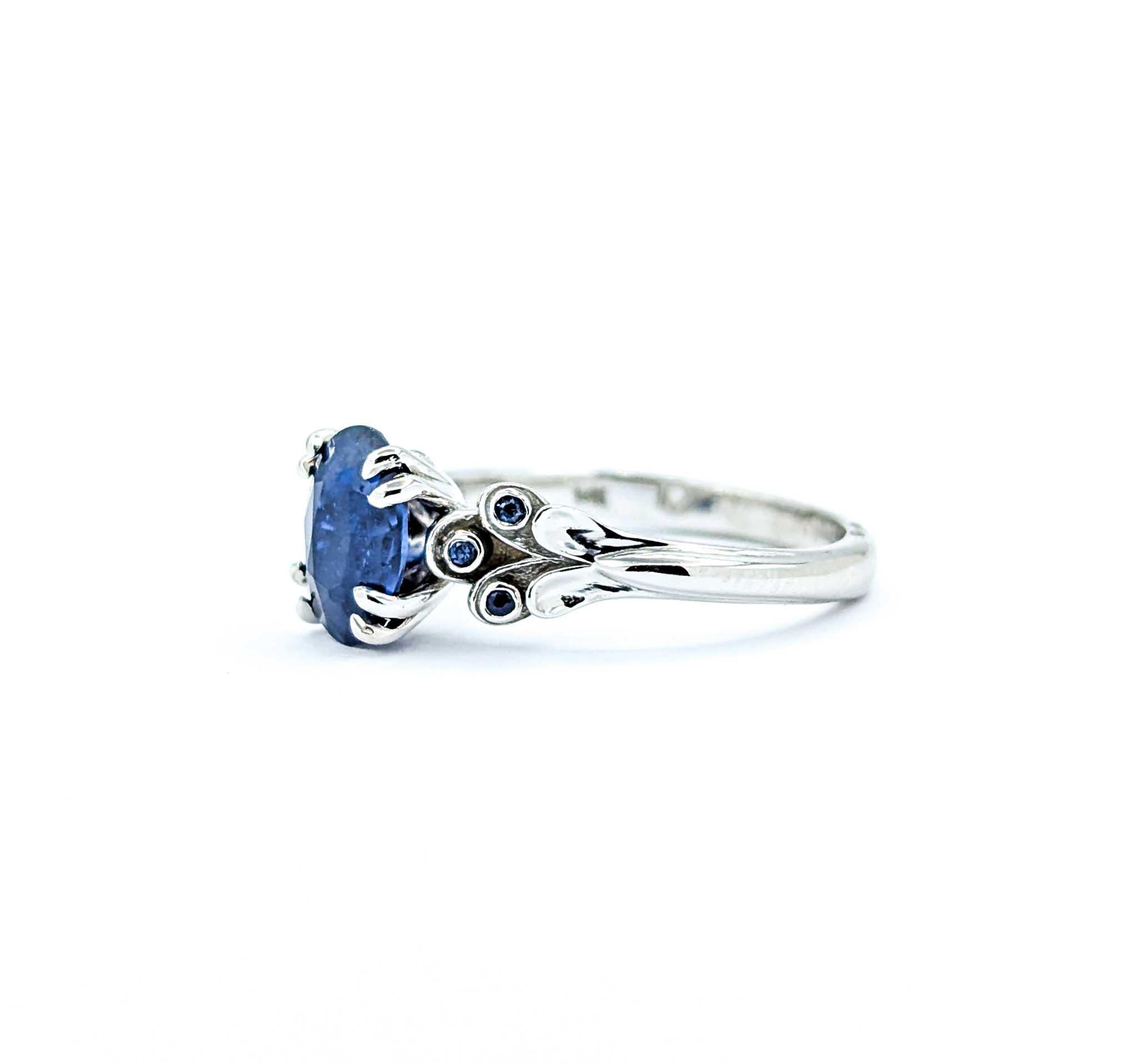 Eleganter Saphirring aus 14k Weißgold im Angebot 3