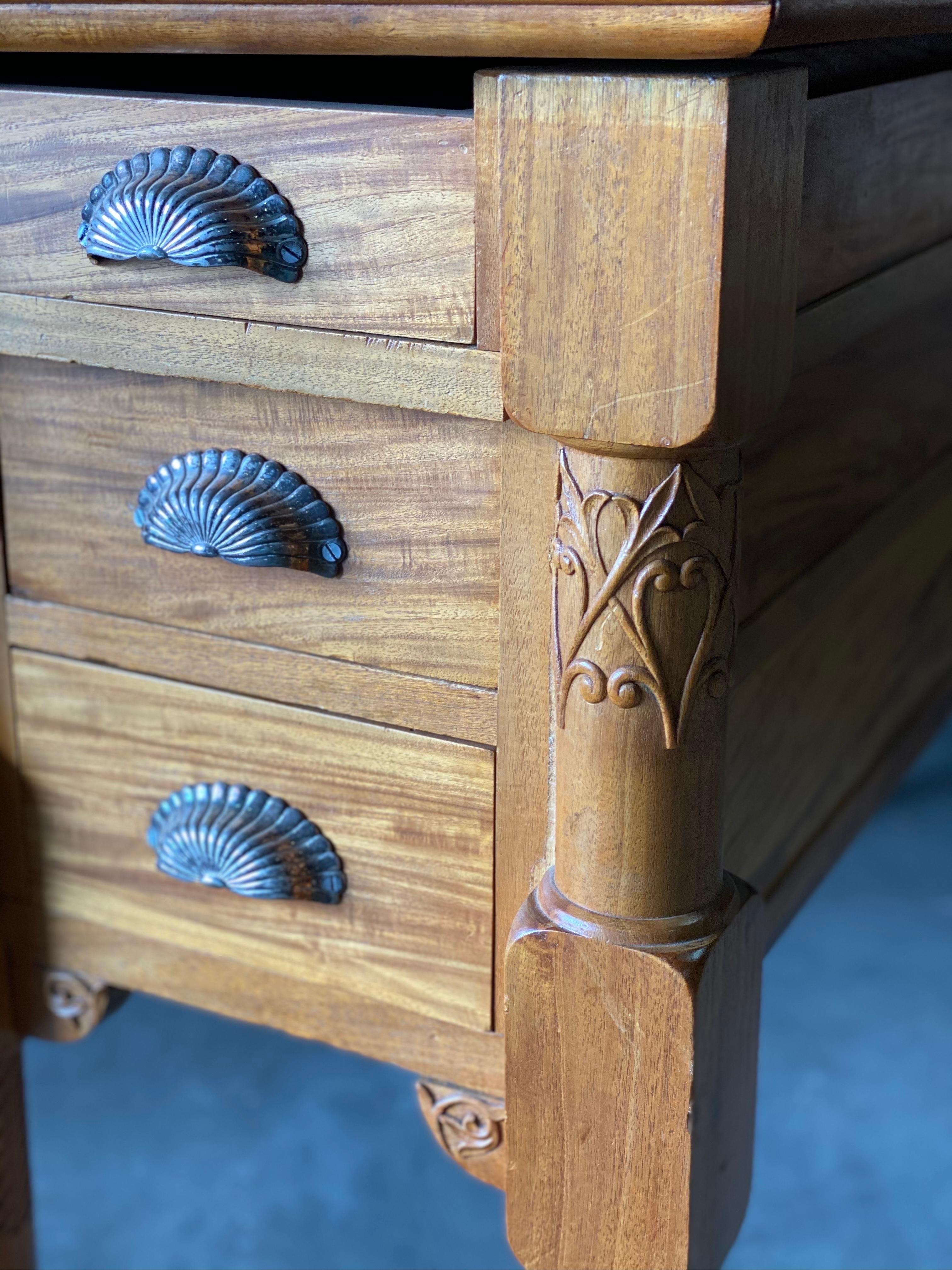 Partners Art Nouveau élégants en bois de citronnier avec plateau de bureau en daim bleu, vers 1915 en vente 2