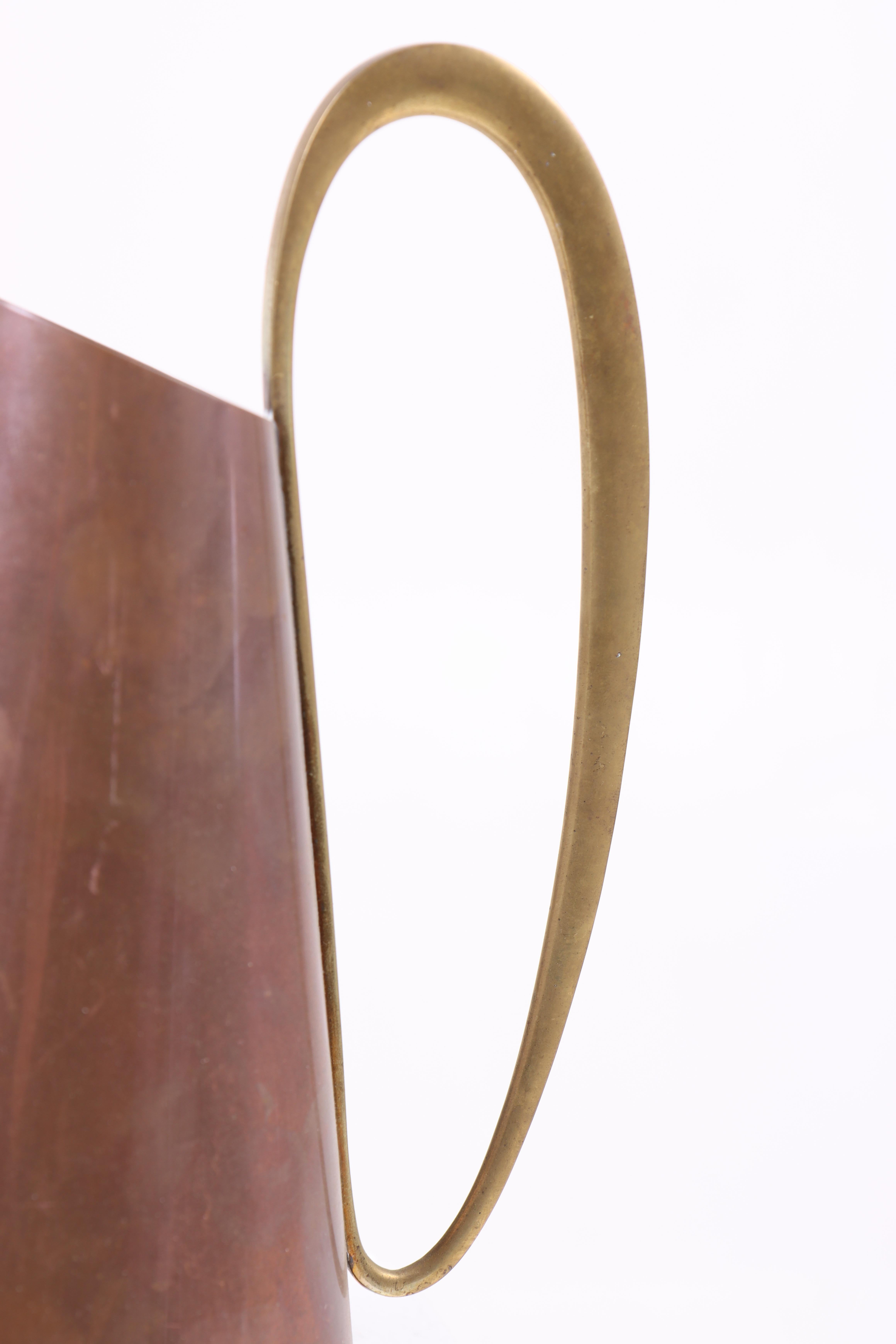 Danese Eleganza dell'annaffiatoio scandinavo degli anni Sessanta in ottone e rame, Made in De in vendita