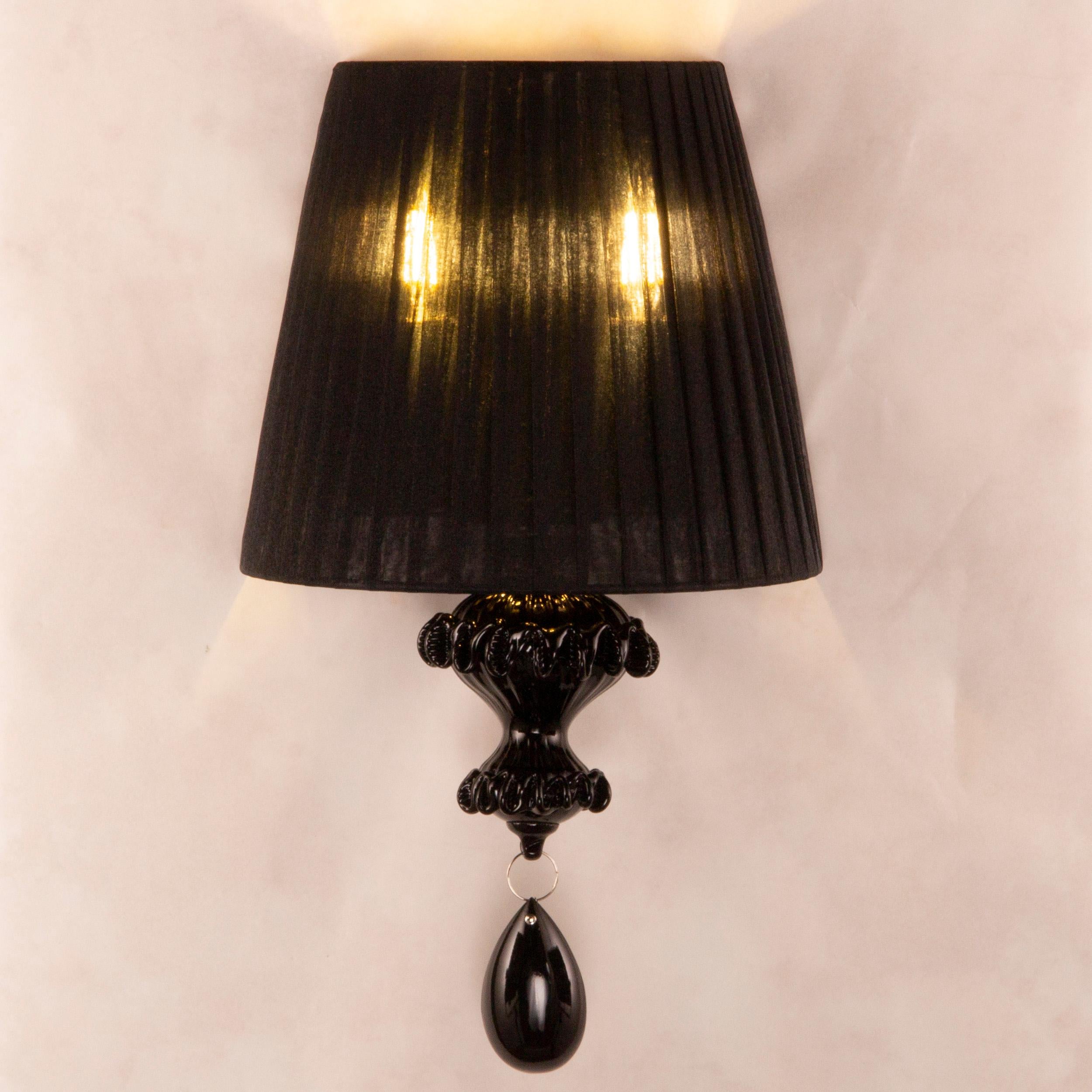 Elegant Sconce 1 Arm black Murano Glass Montecristo by Multiforme For Sale 1