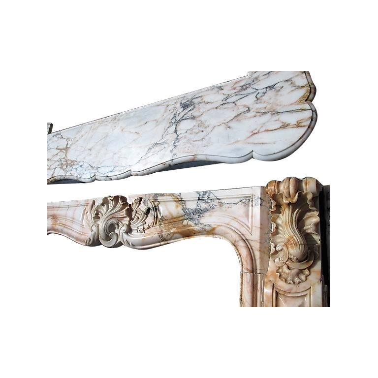LOUIS XV Style Fireplace in Skyros Marble For Sale 3