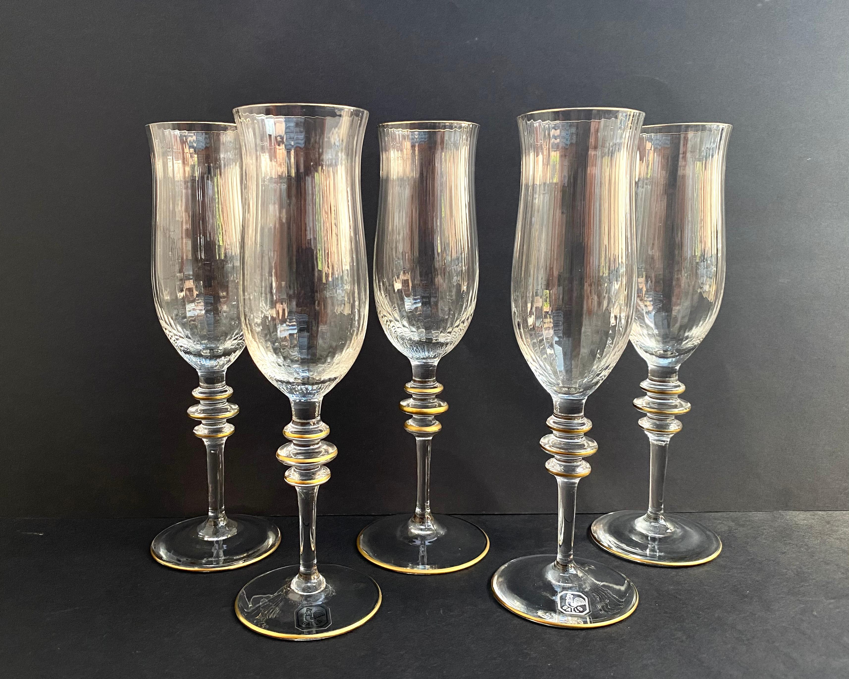 Elegant Set 5 Crystal Champagne Glasses by Gallo, Germany, 1980s In Excellent Condition For Sale In Bastogne, BE