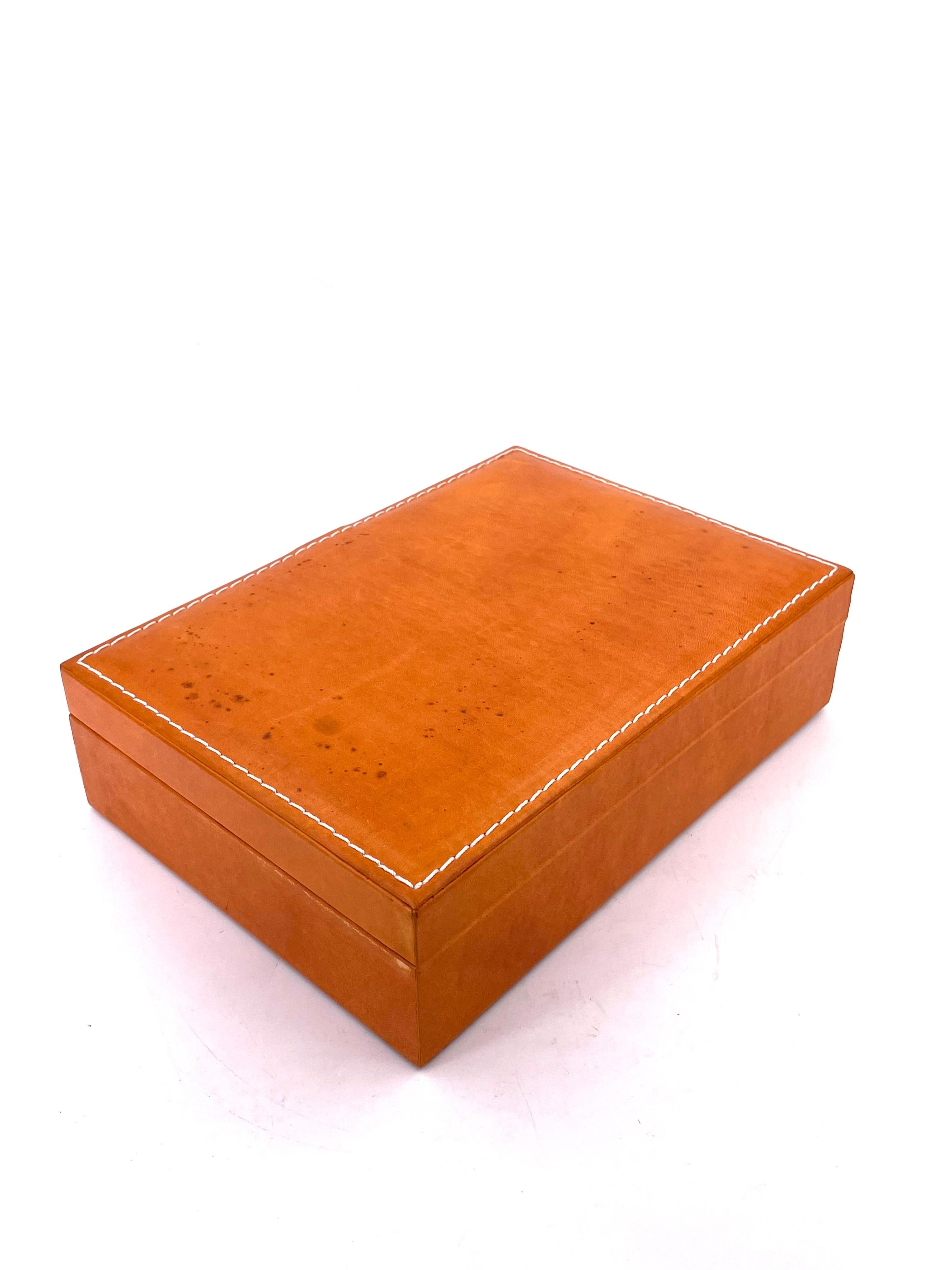 Elegant Set of 3 Leather Handstitched Jewelry Boxes 1