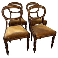 Elegant set of four antique Victorian quality mahogany dining chairs