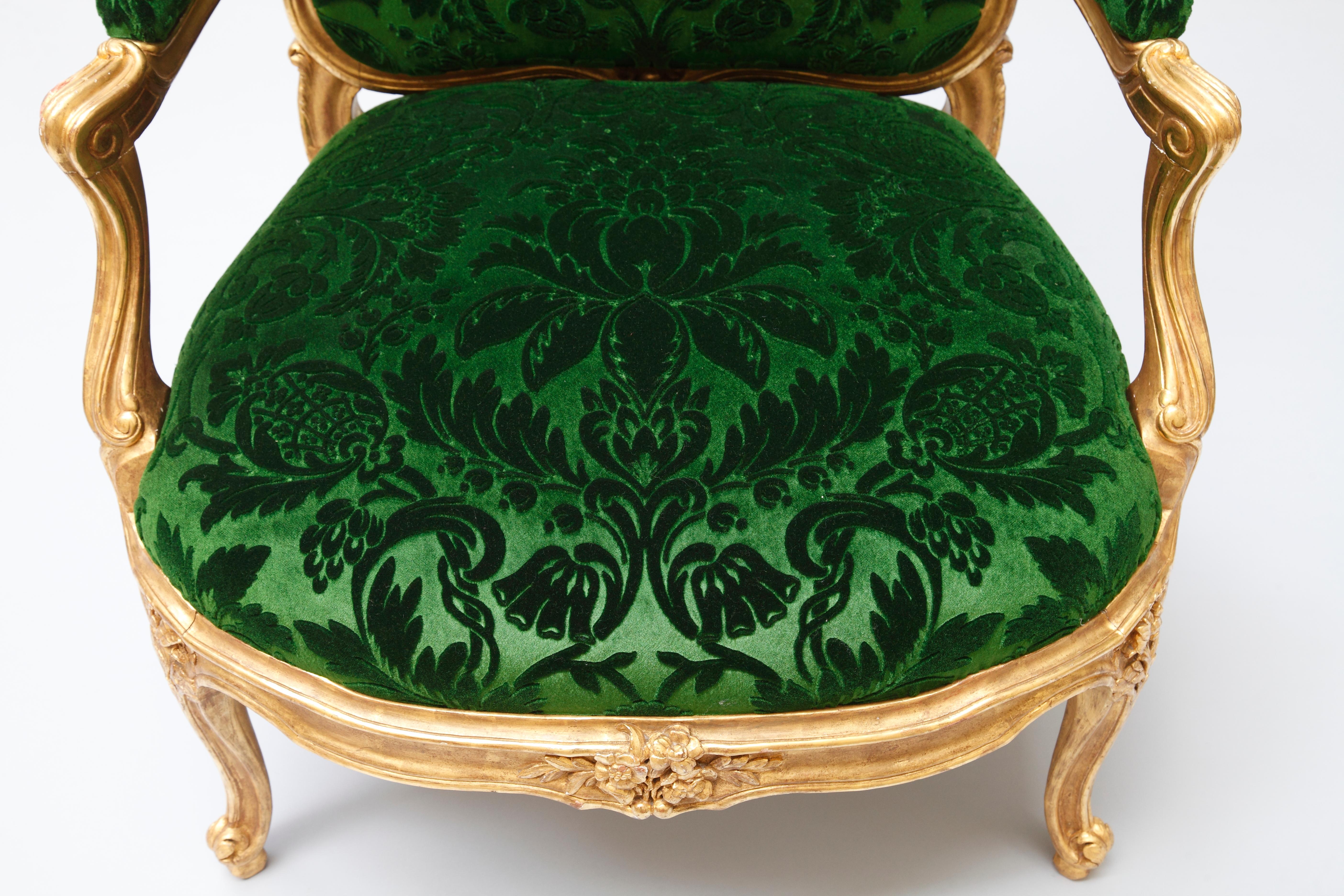 Set aus vier Sesseln im Régence-Stil „à chassis“ nach M.Gourdin, Frankreich, um 1880 (Vergoldet) im Angebot