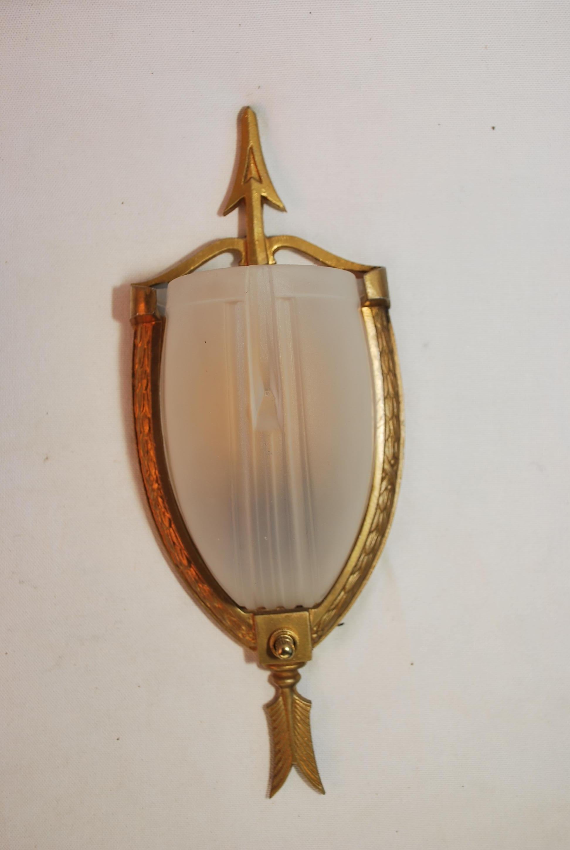 A beautiful set of four 1920's sconces, BEWARE ONE PAIR THE GOLD COLOR IS A LITTLE DARKER THEN THE OTHER PAIR, I don't know why, it is the digital camera, PRICE IS FOR THE SET OF FOUR, we can sell them by the pair