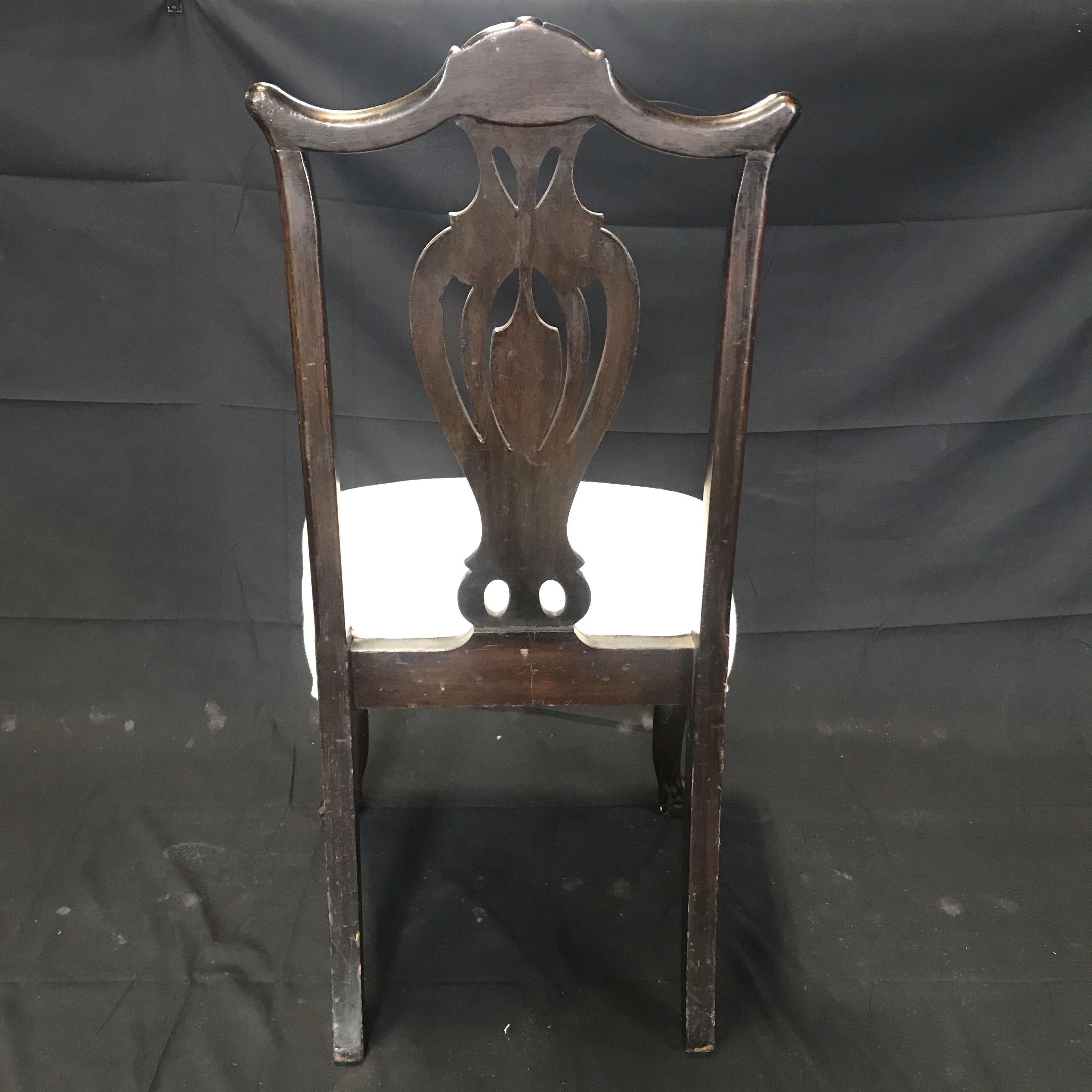 Elegant Set of Four Carved 19th Century English Chippendale Style Dining Chairs For Sale 4