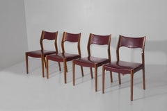Elegant Set of four Italian chairs in burgundy leather