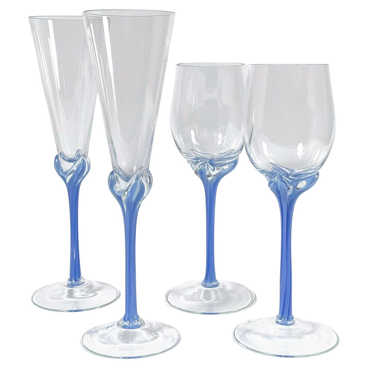 Elegante set di quattro bicchieri in vetro di Murano blu pallido degli anni '60
