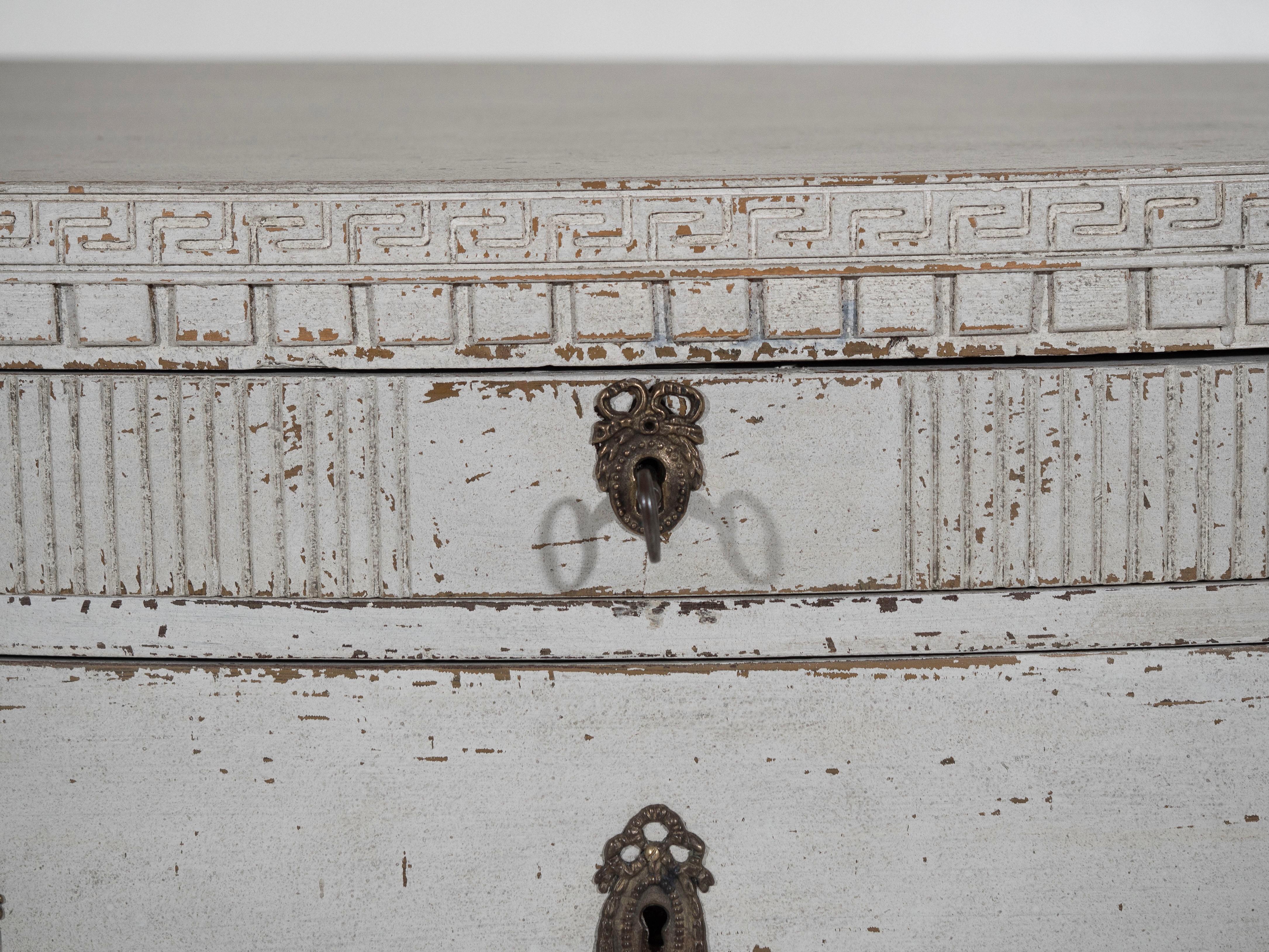 Elegant set of gustavian style chests, circa 100 years old. For Sale 1