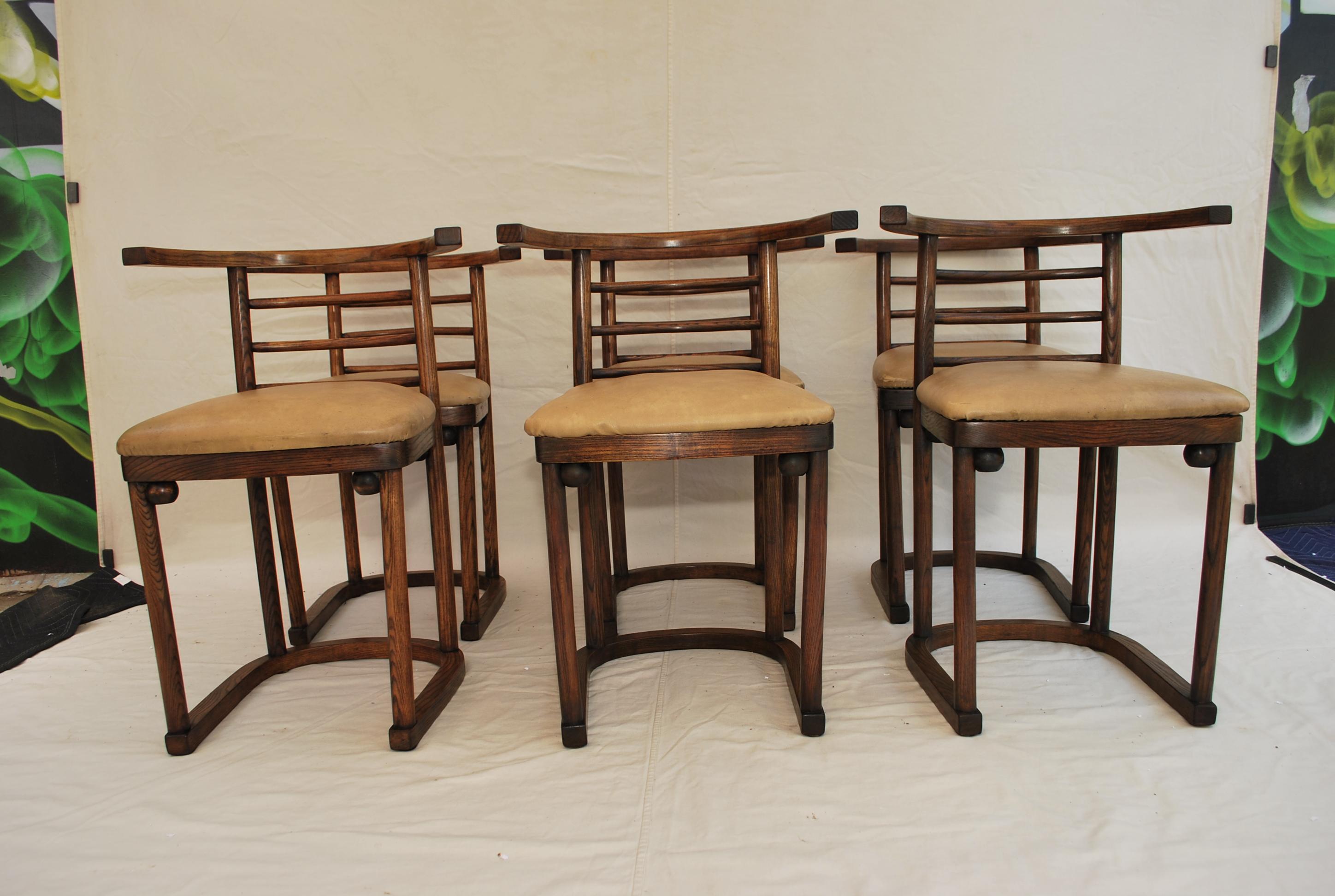 Élégant ensemble de six chaises des années 1940 par Josef Hoffmann pour taonet  Bon état - En vente à Los Angeles, CA