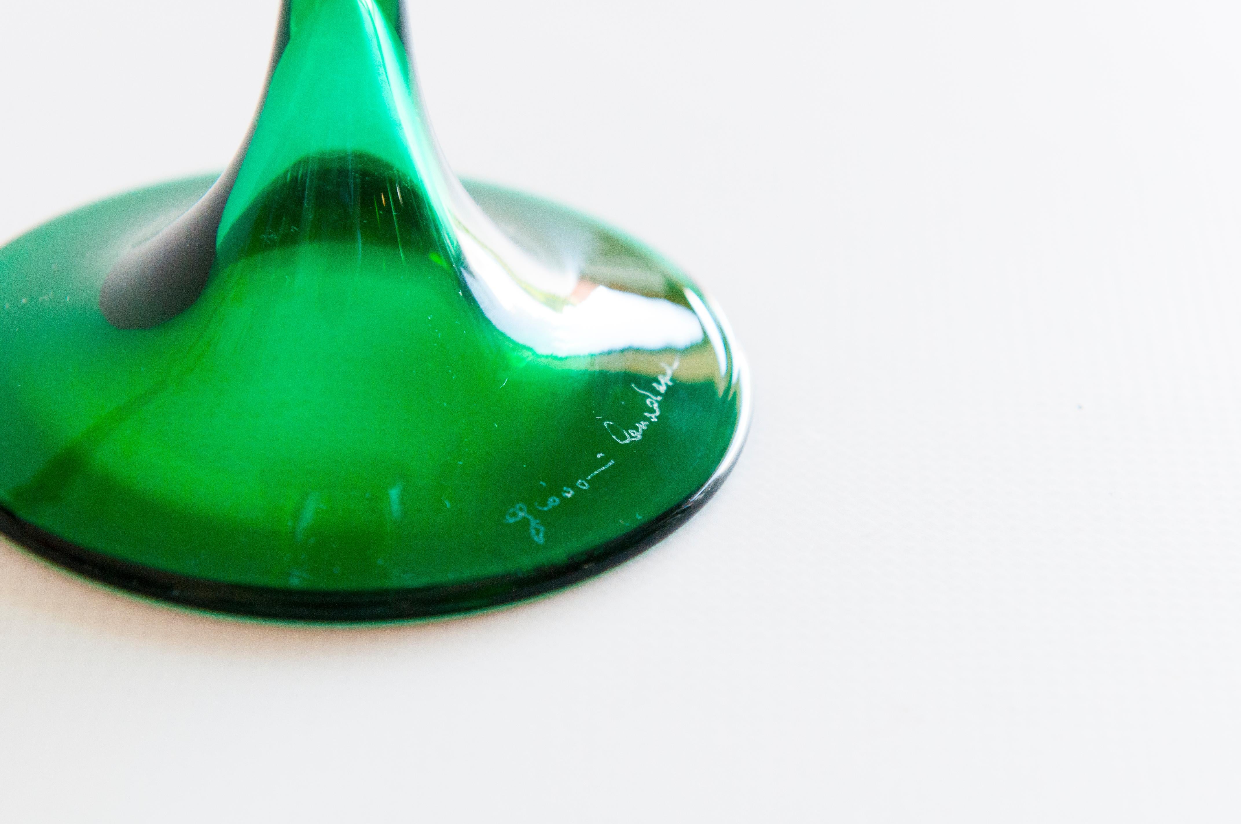 Elegant ensemble de six gobelets en verre de Murano vert émeraude et or, Giovanni Dalla Fina en vente 3