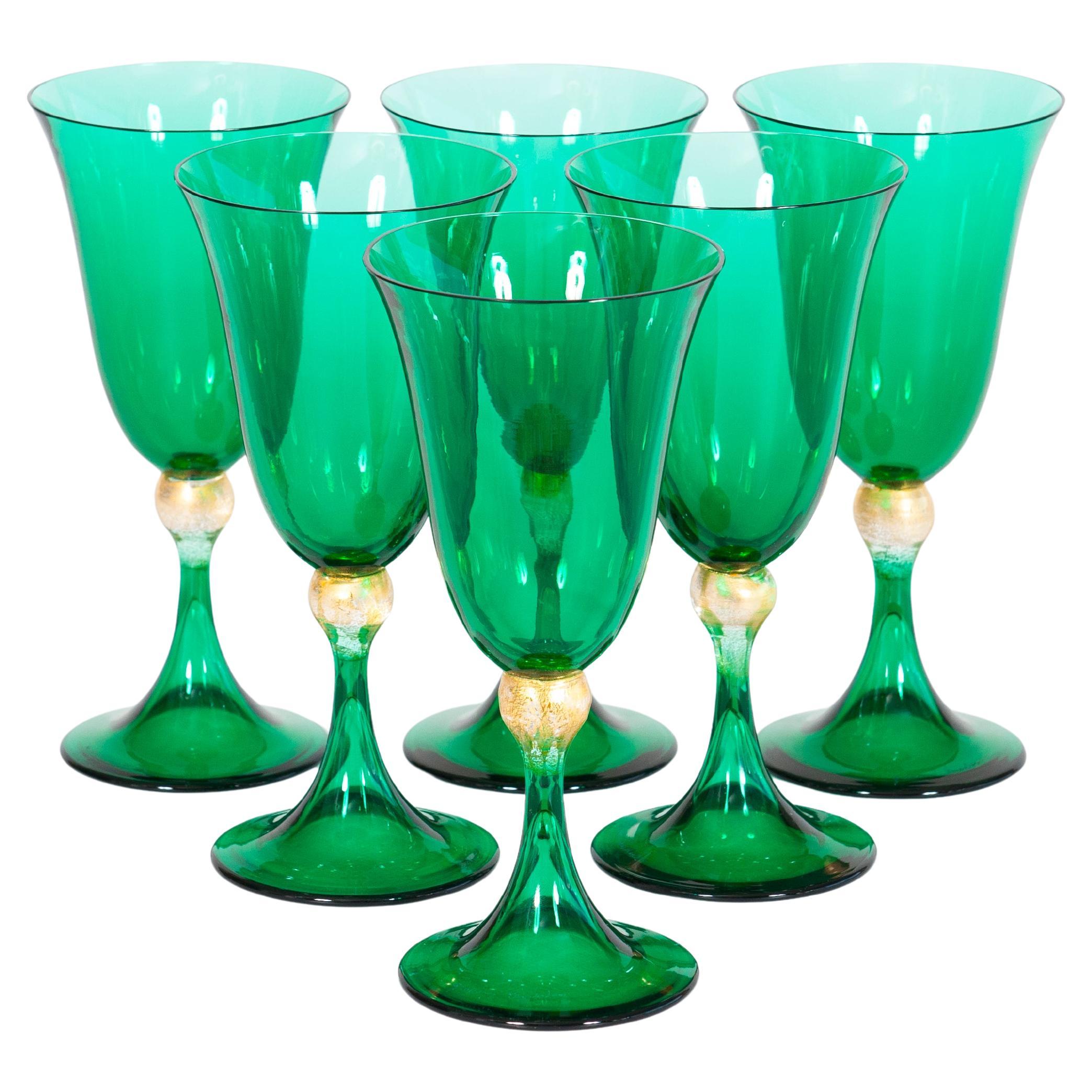Elegant Set of Six Emerald Green Gold Murano Glass Goblets, Giovanni Dalla Fina