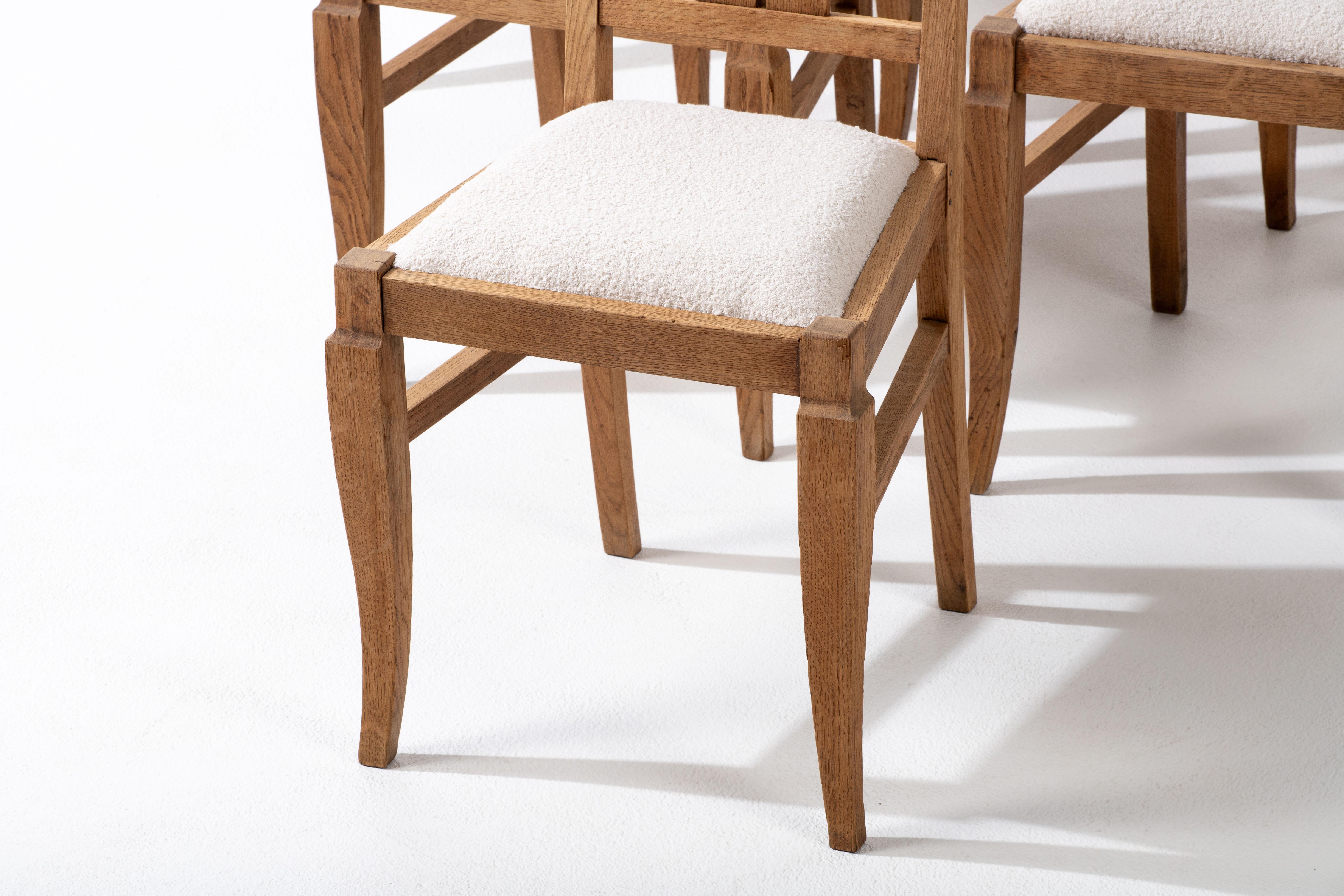 Elegant Set of Six French Art Deco Oak Chairs, 1940s, Bouclé For Sale 6