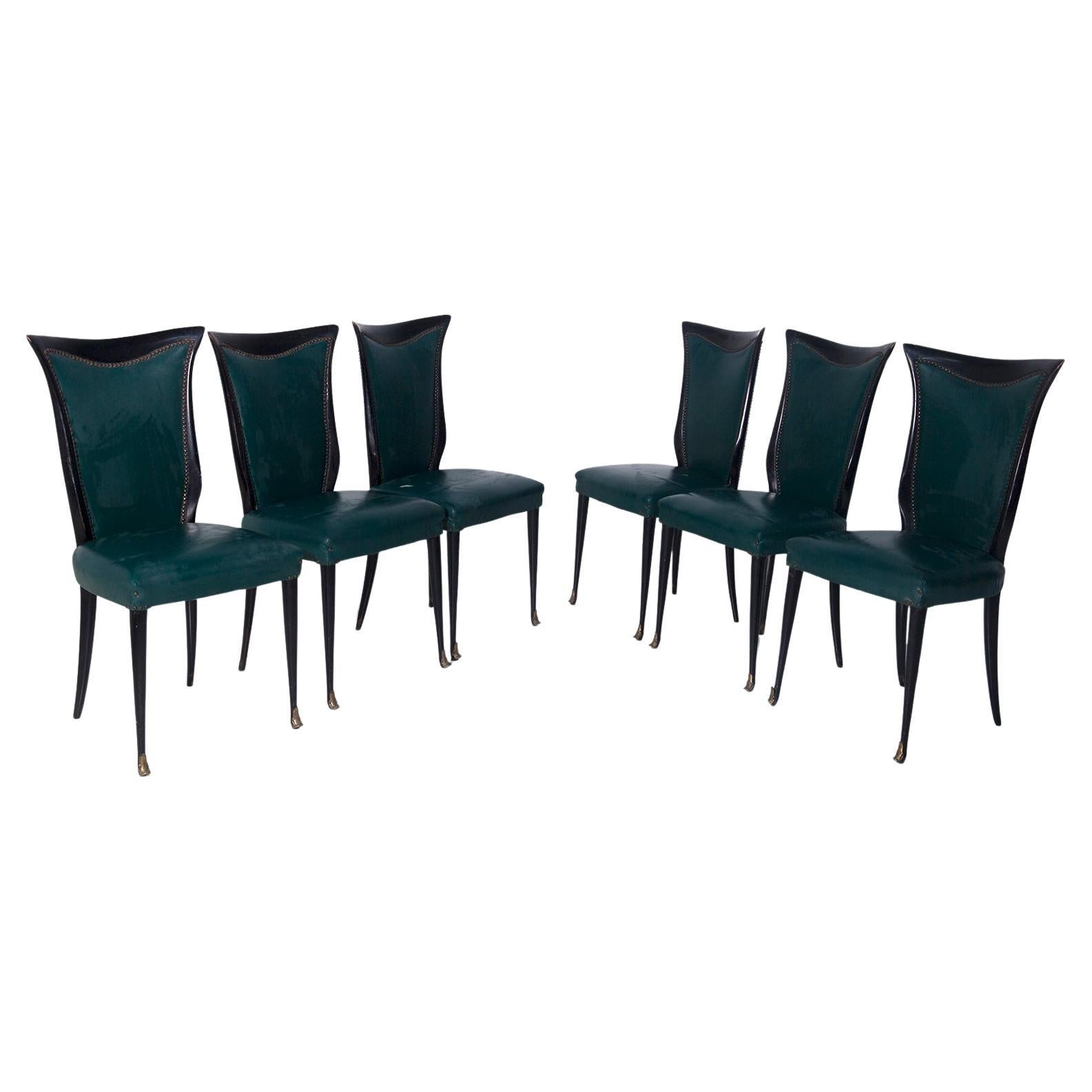 Elegant set of six Italian-made chairs in green leather in vendita