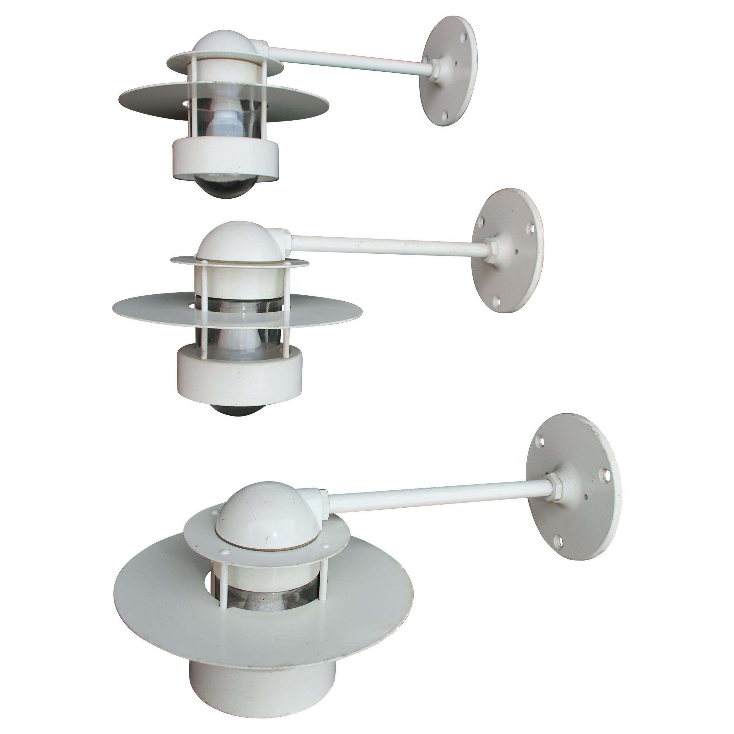 Elegant set of three  1970's outdoor sconces design by Louis Poulsen For Sale