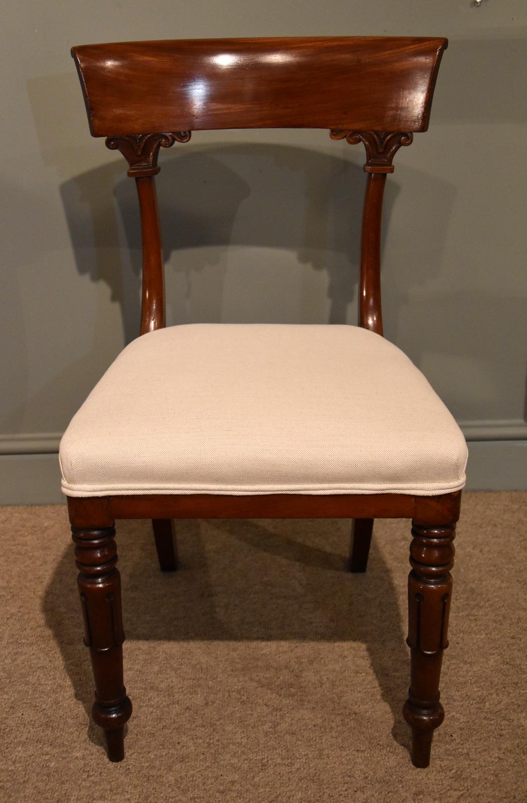 Elegant Set of William IV Mahogany Dining Chairs 2