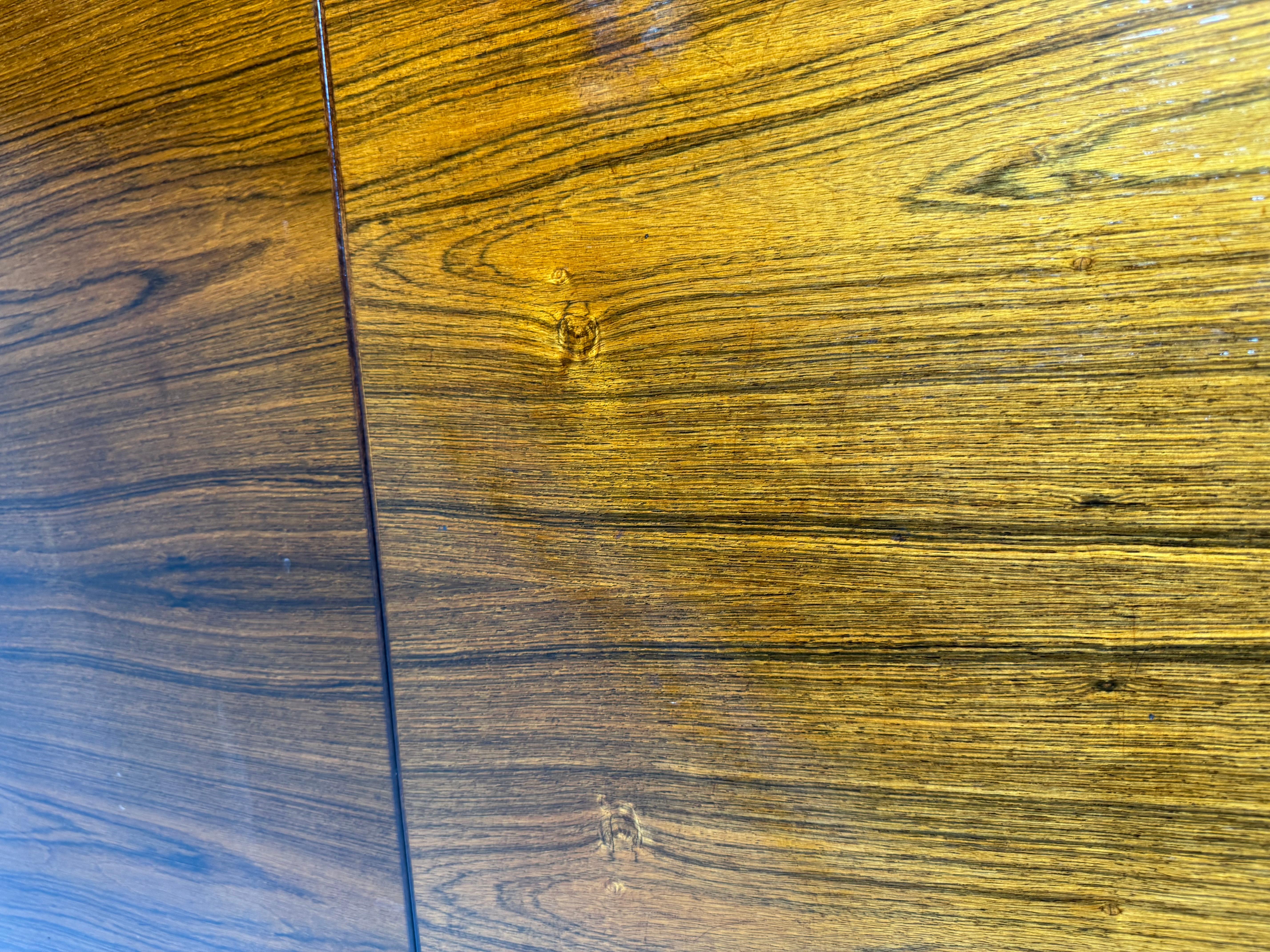 Table de salle à manger Elegant / Sexy Rosewood de Svante Skogh pour Seffle / Suède en vente 3
