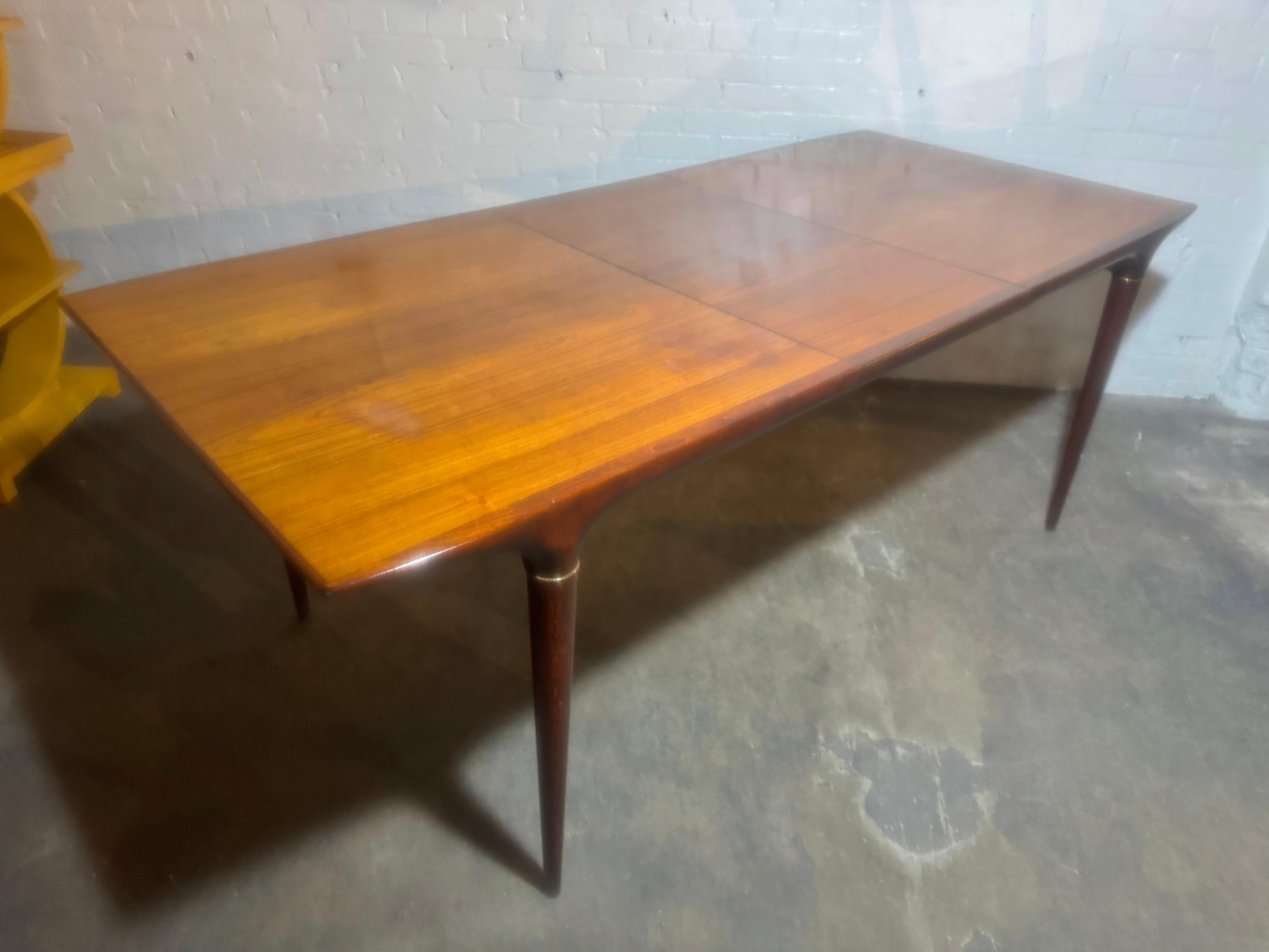 Table de salle à manger Elegant / Sexy Rosewood de Svante Skogh pour Seffle / Suède en vente 2