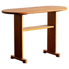 Elegant Side Table in Oak by Fritz Hansen, Denmark, 1940s