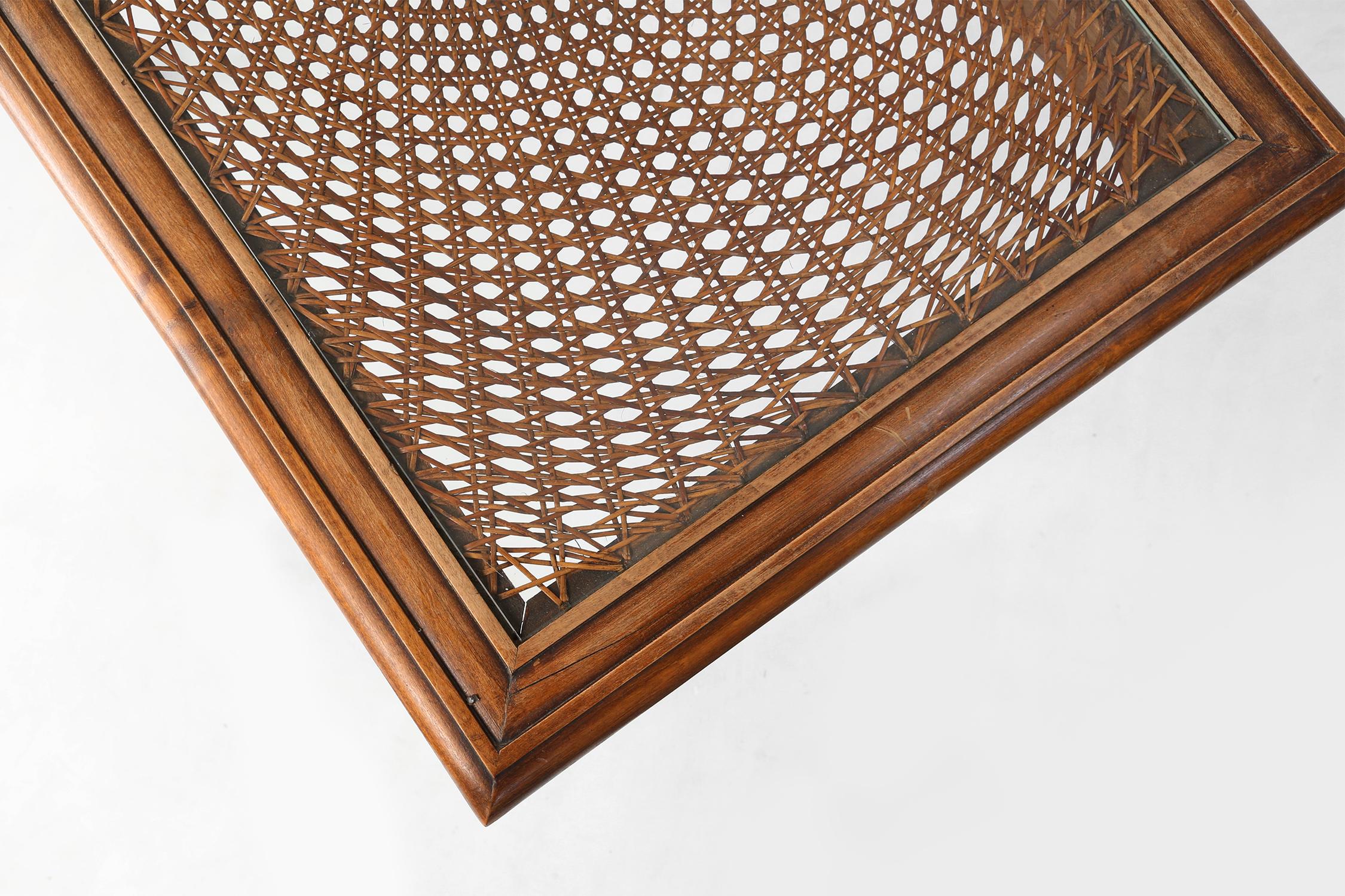 Elegant Side Table with Sculpted Elements and Rattan Top For Sale 4