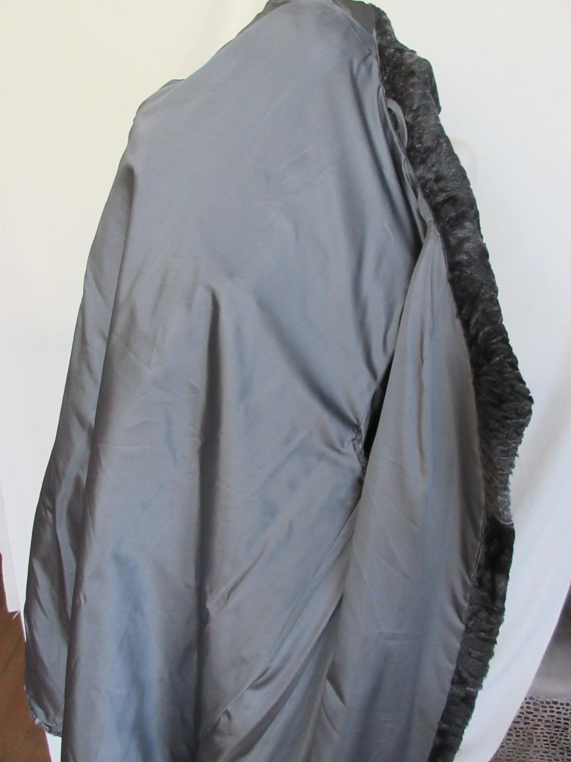 Elegant Silver Grey Persian Lamb Fur Cape Coat with Fox Fur For Sale 5