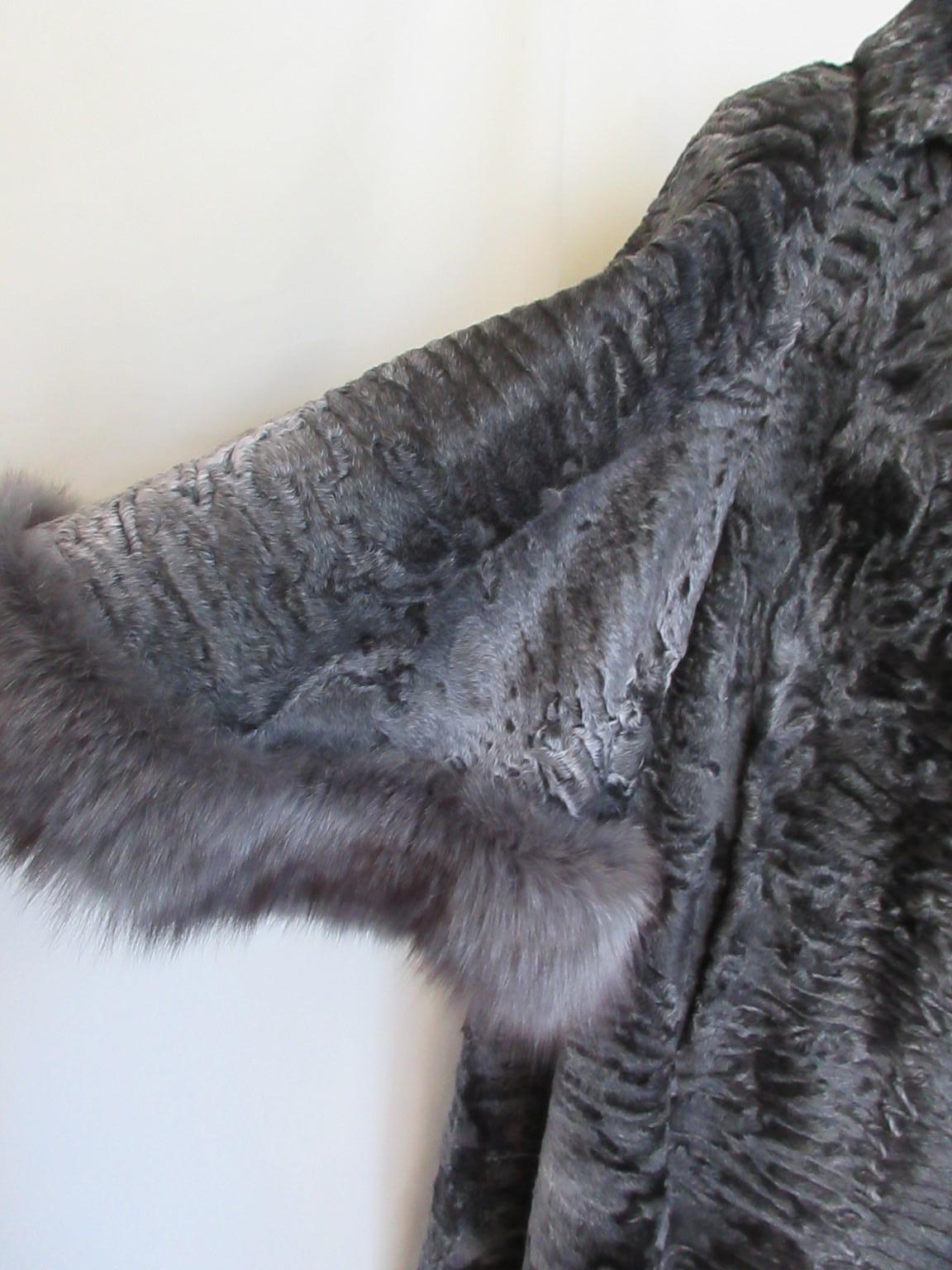 Elegant Silver Grey Persian Lamb Fur Cape Coat with Fox Fur For Sale 6