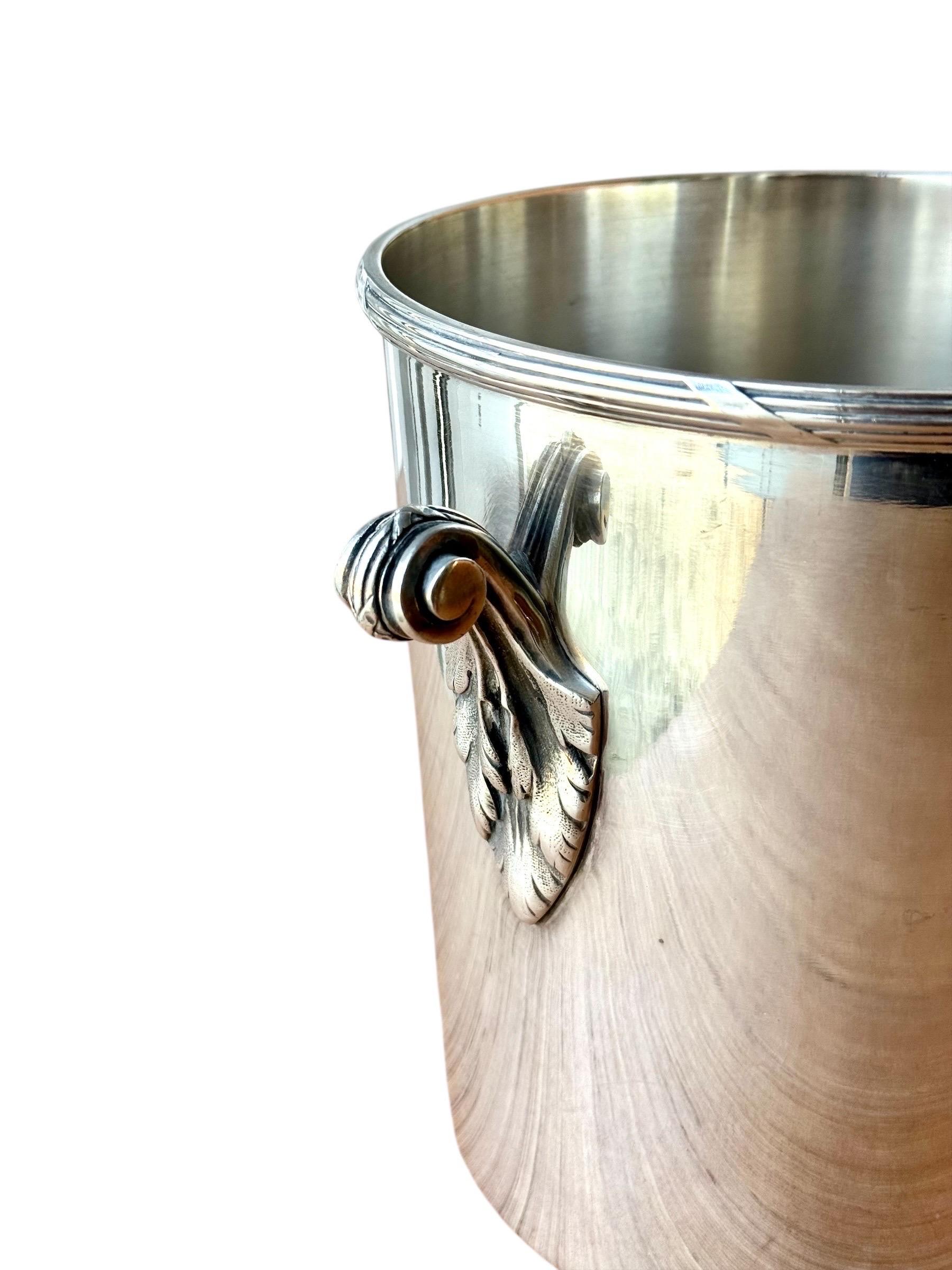 Elegant Silver-Plated Champagne Bucket by Ercuis, France For Sale 3