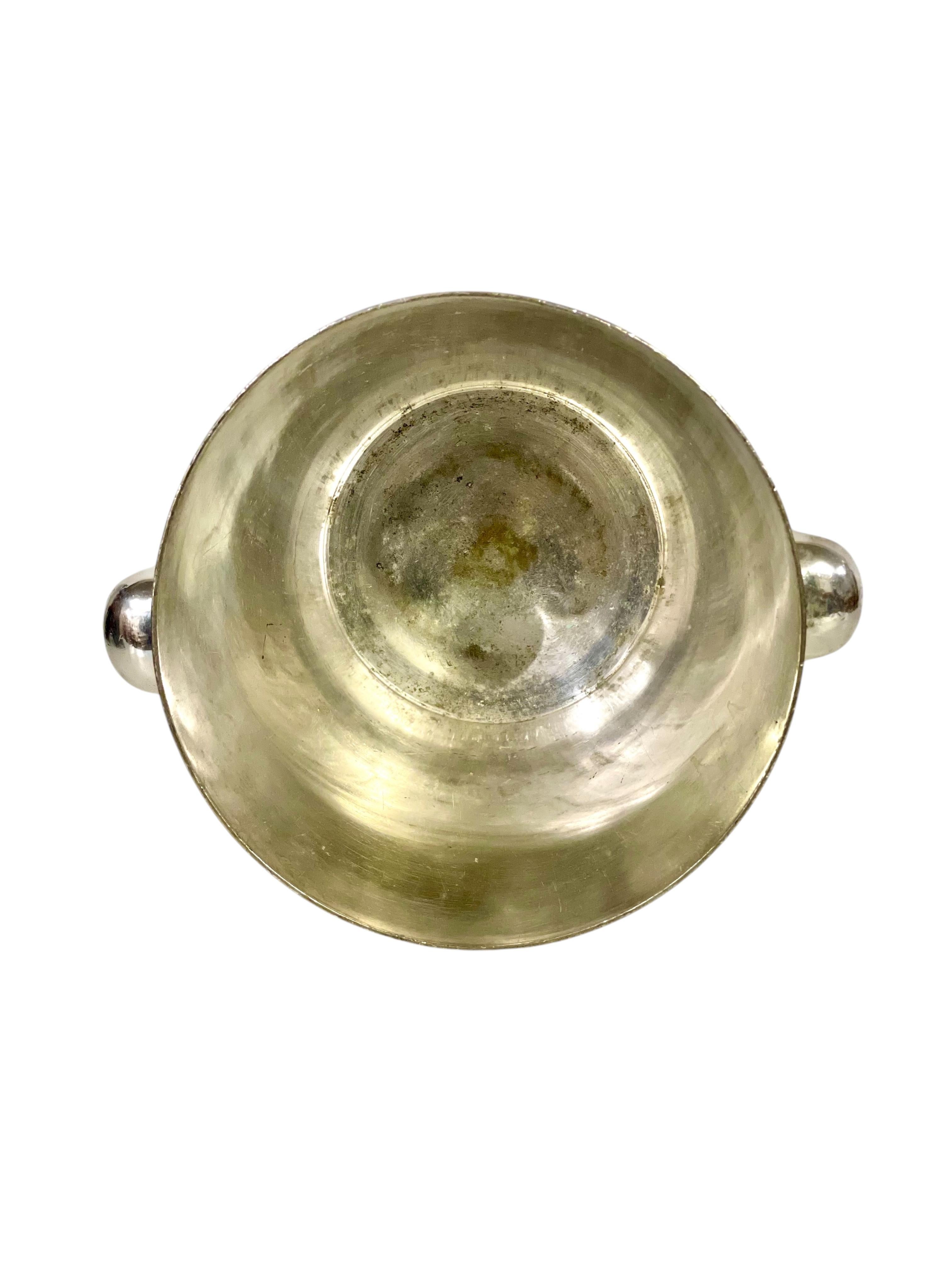 Elegante Cubitera de Champán Plateada en venta 7