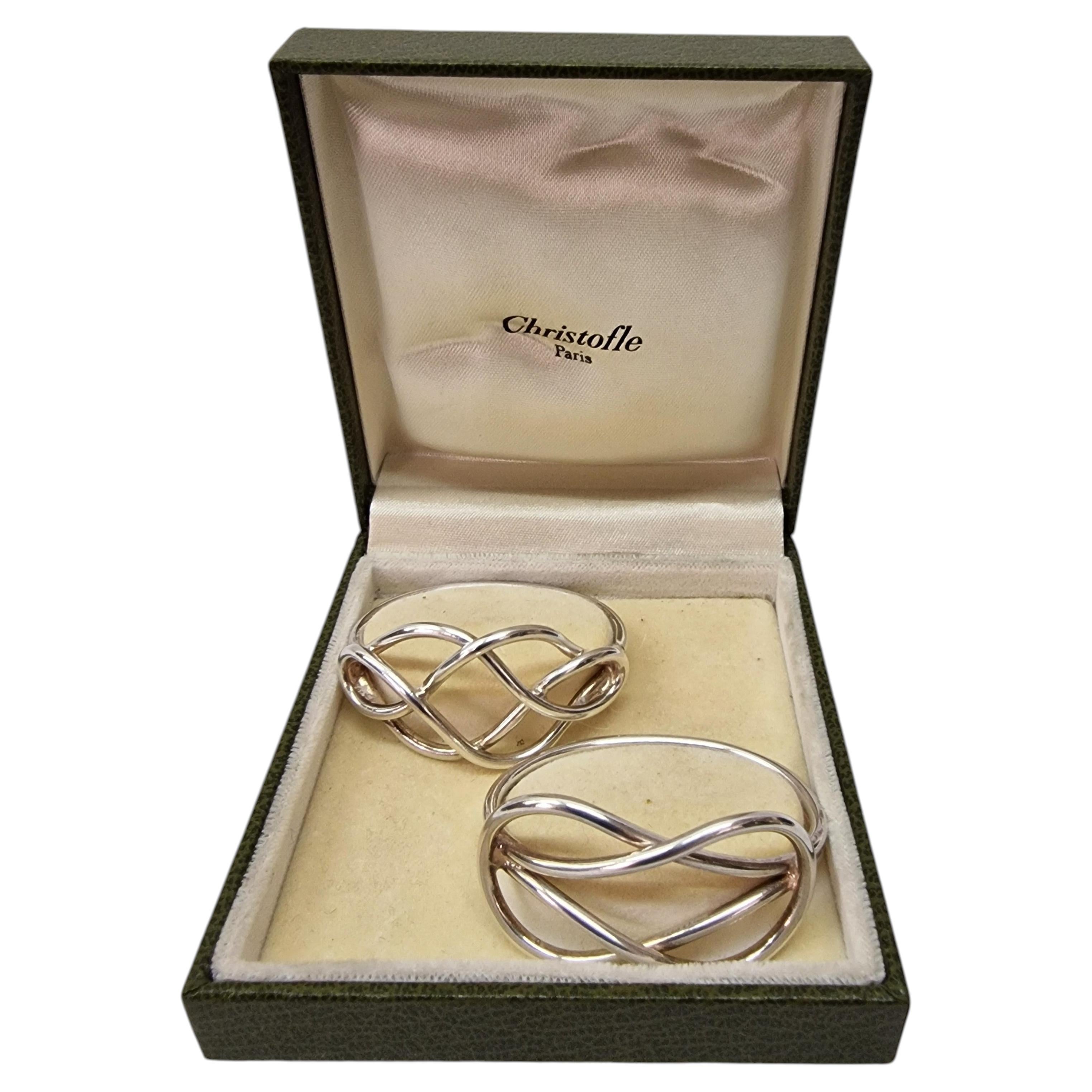 Elegantes servilleteros plateados, diseño de nudo celta, Christofle París Francia en venta
