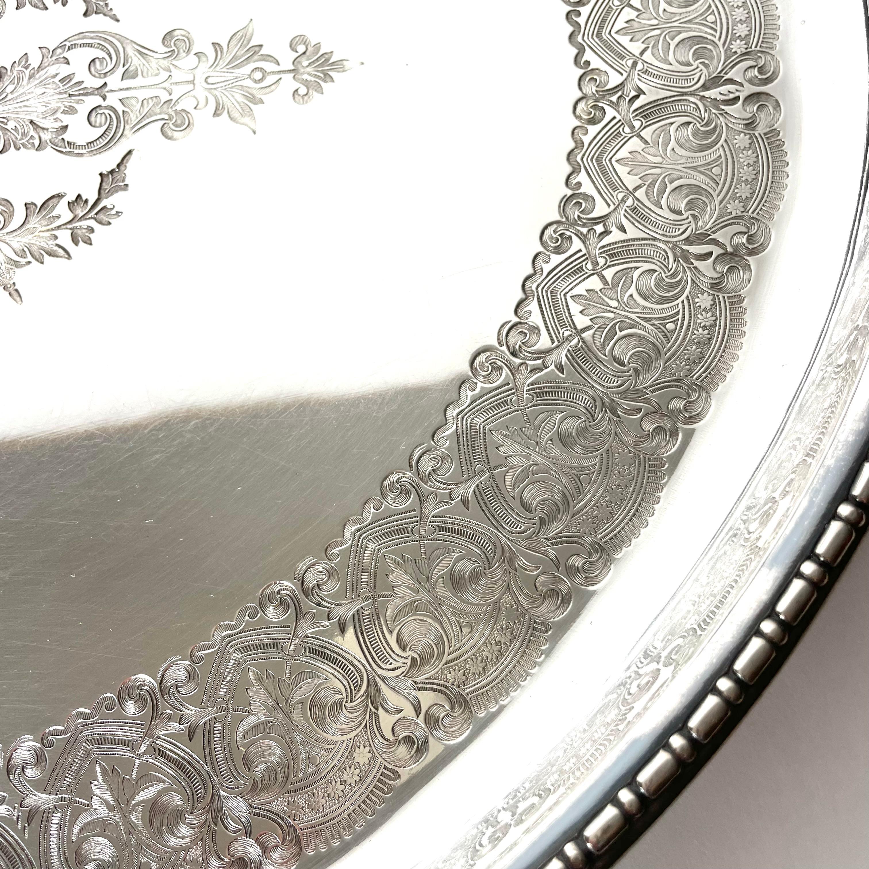 Elegant Silver-Plated Tray from the late 19th Century For Sale 1