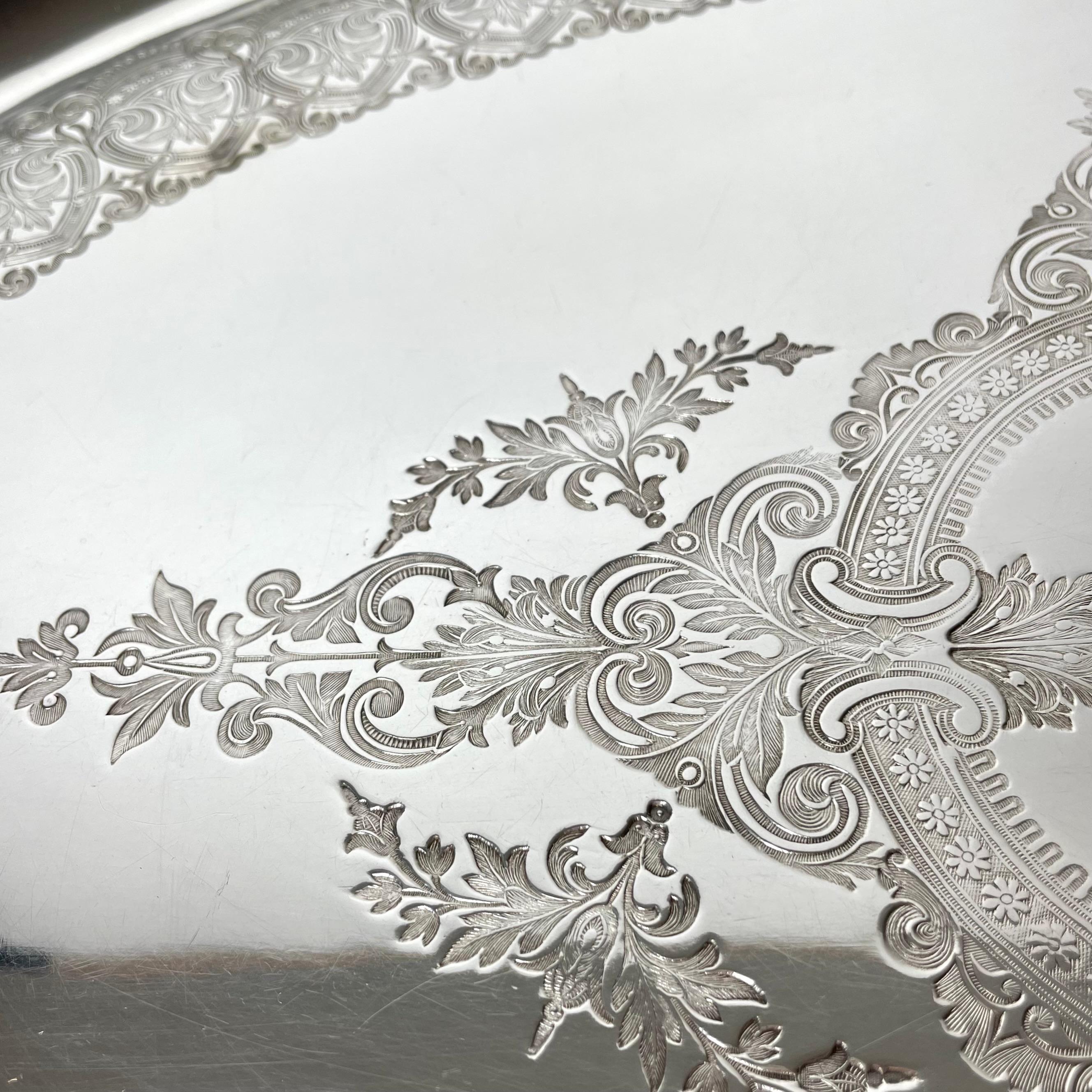 Elegant Silver-Plated Tray from the late 19th Century For Sale 4